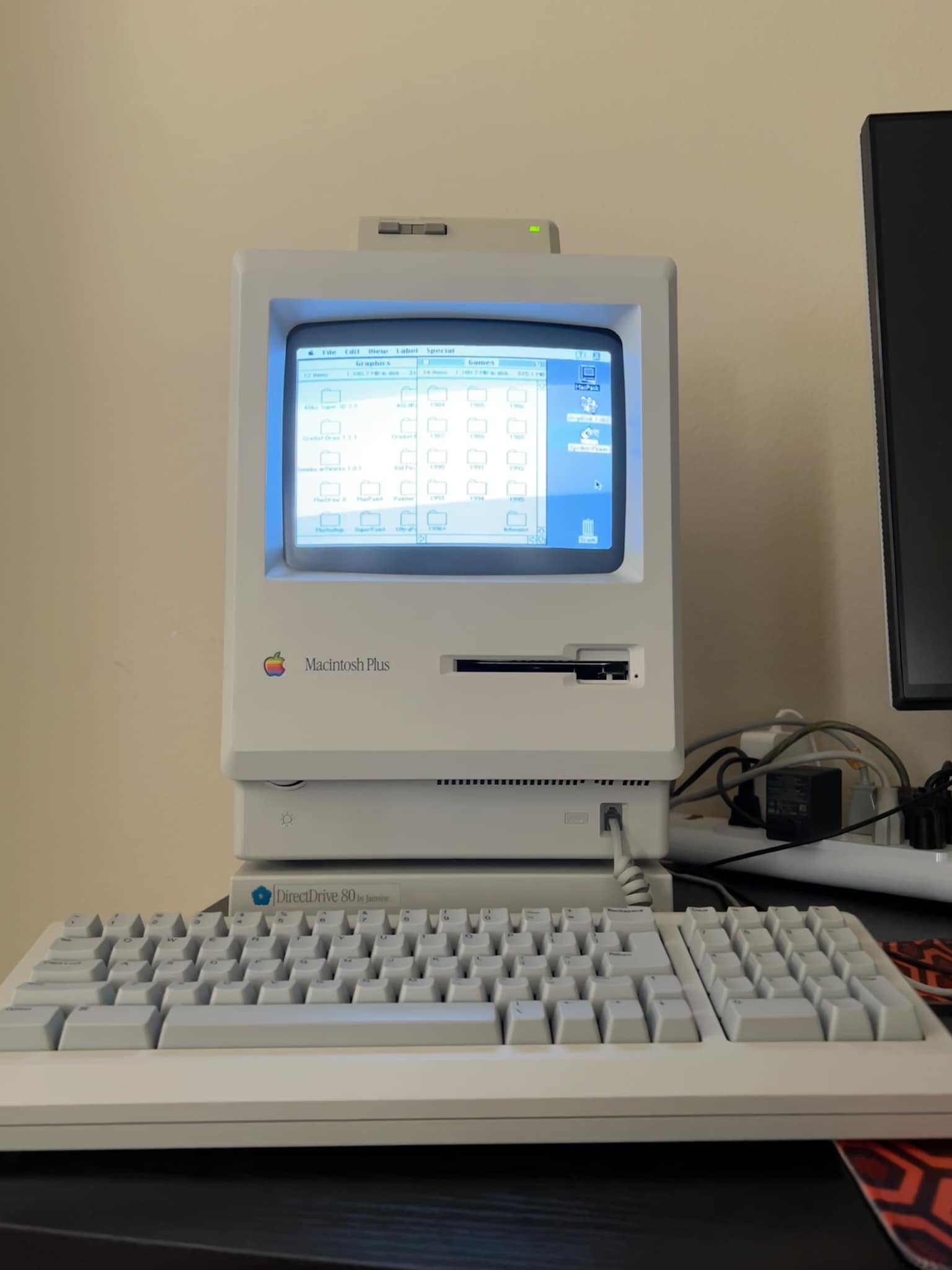 Macintosh Plus with MacPack is the ultimate 68k Mac experience