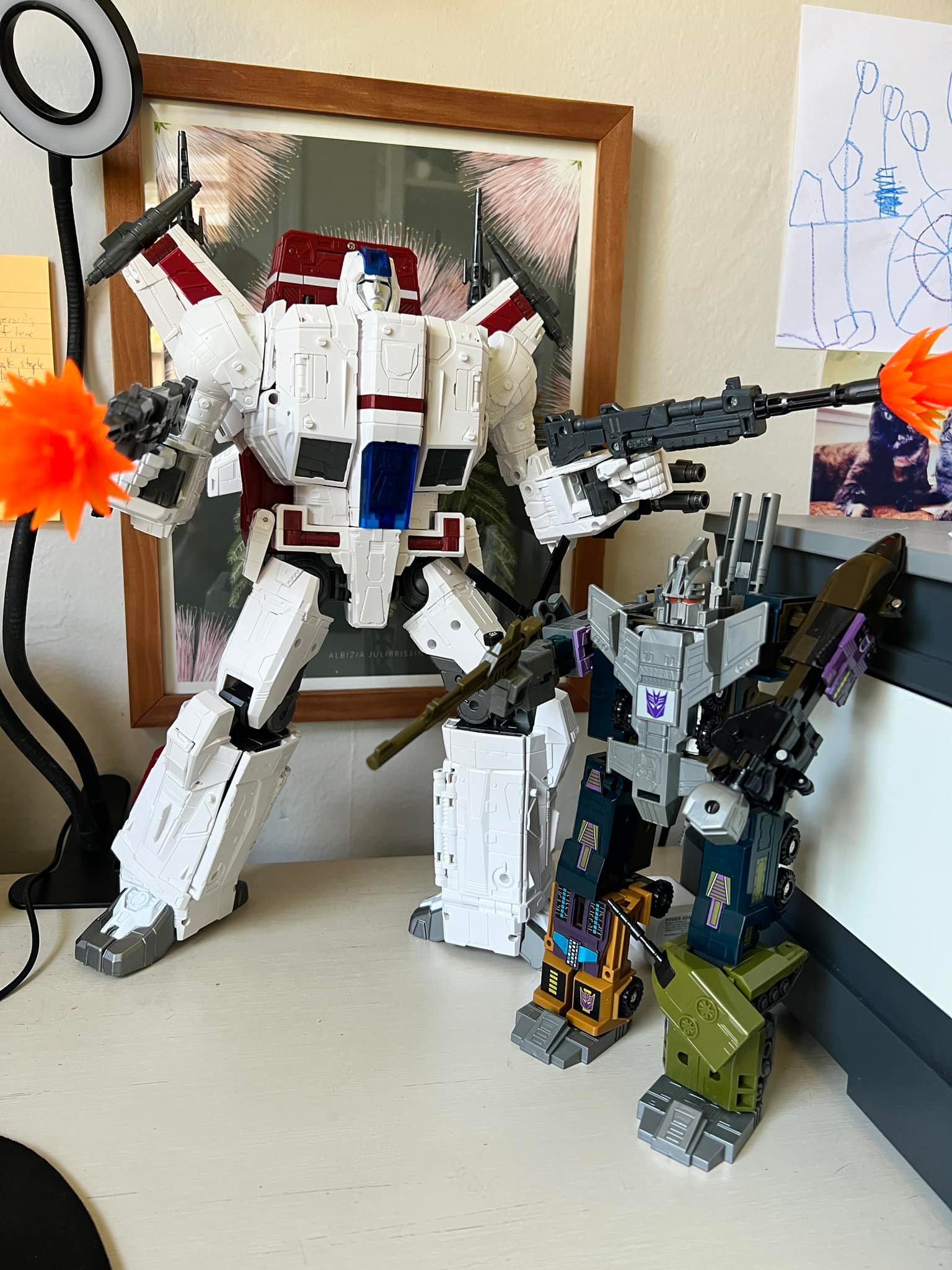 トランスフォーマー　VS-33 Comparison of Vincoroor V33-06 with Seige Jetfire and other figures