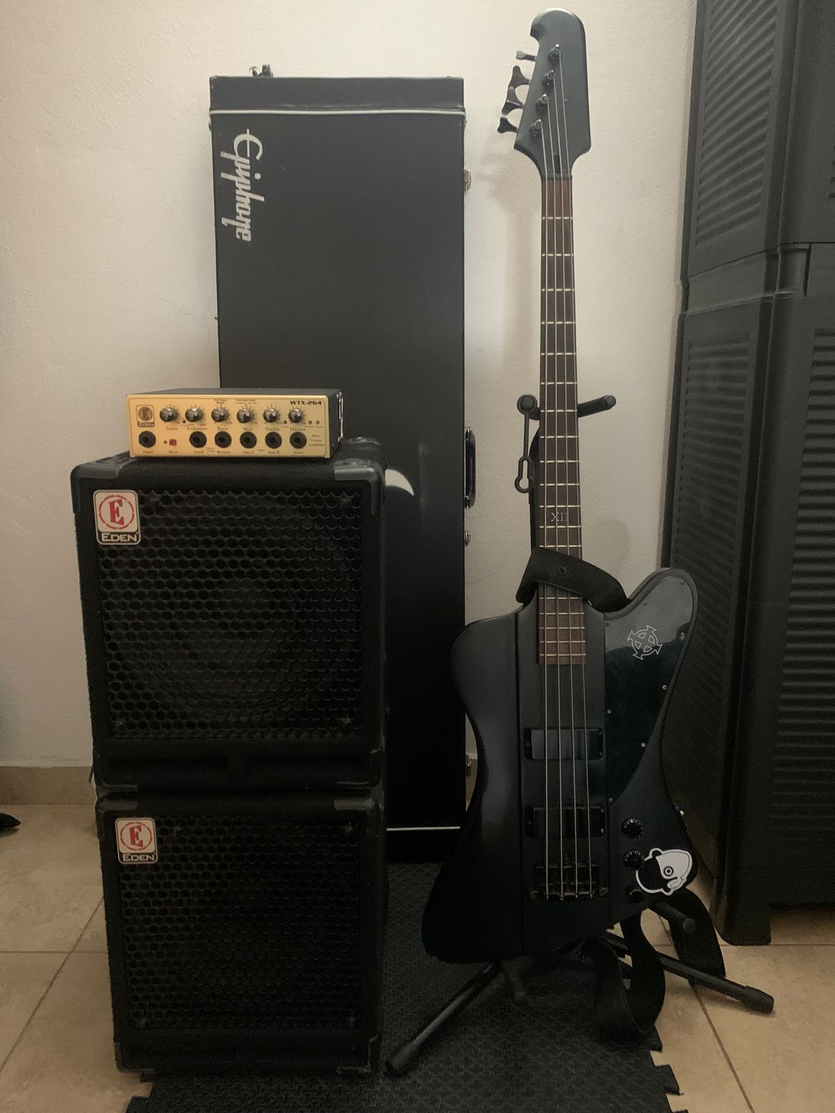 2007 Epiphone Thunderbird IV Goth bass guitar review