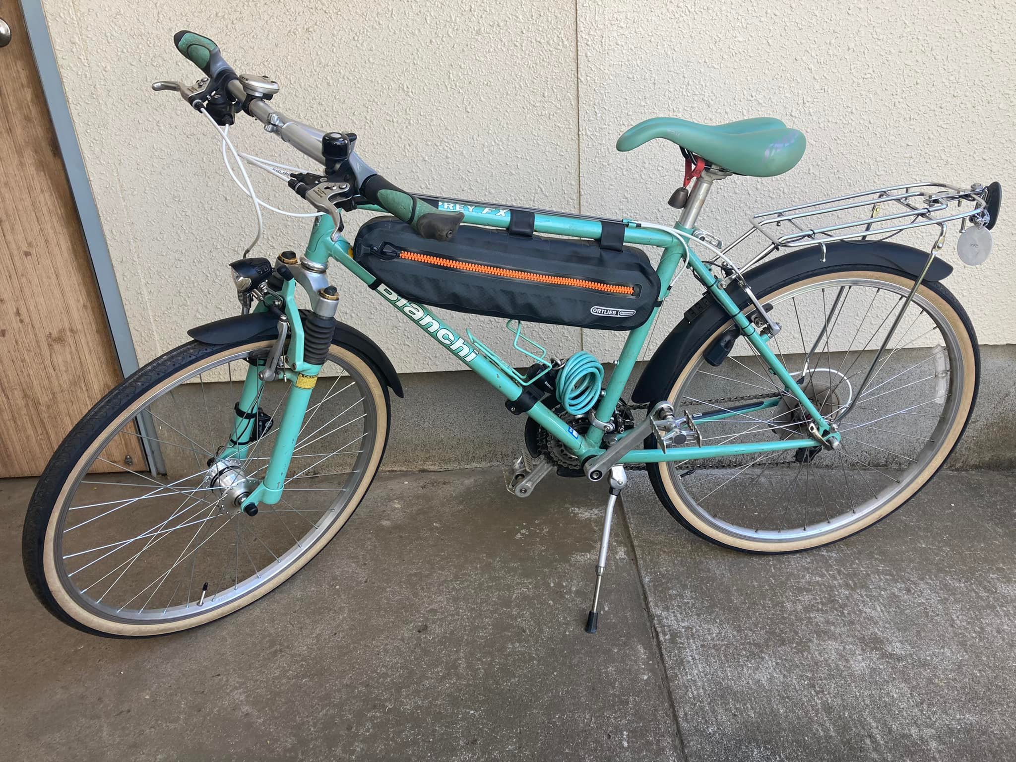 elektrofahrrad amazon preise VEVOR E-Bike Klapprad 250W für Erwachsene mit herausnehmbarem 25 Ah-Akku, bürstenlosem 36 V-Motor mit 25 km/h, 70 km maximale Reichweite, pneumatischem E-Bike mit 7-Gang-Schaltung Sport & Freizeit Fahrradschloss-Halterung | Halter SH dunkelblau Colour:Grey