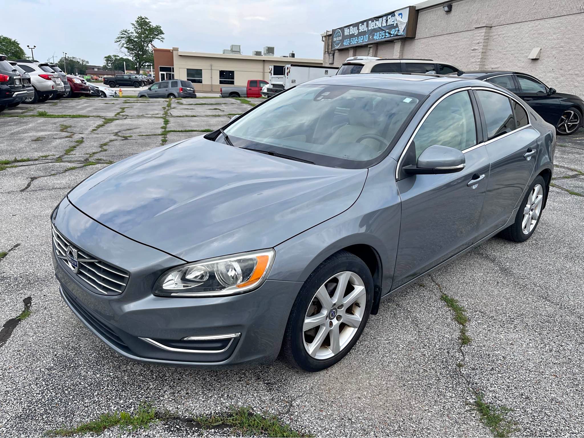 2016 Volvo S60 · T5 Premier Sedan 4D