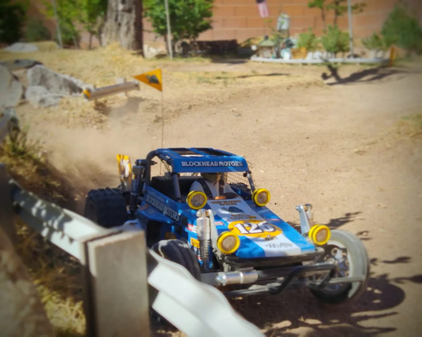 Blockhead Motors RC off road meeting with the original Tamiya Wild