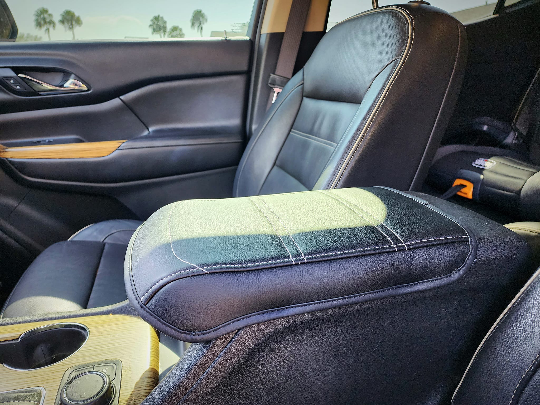 GMC Acadia Auto Armrest Center Console Cover Leather Protector