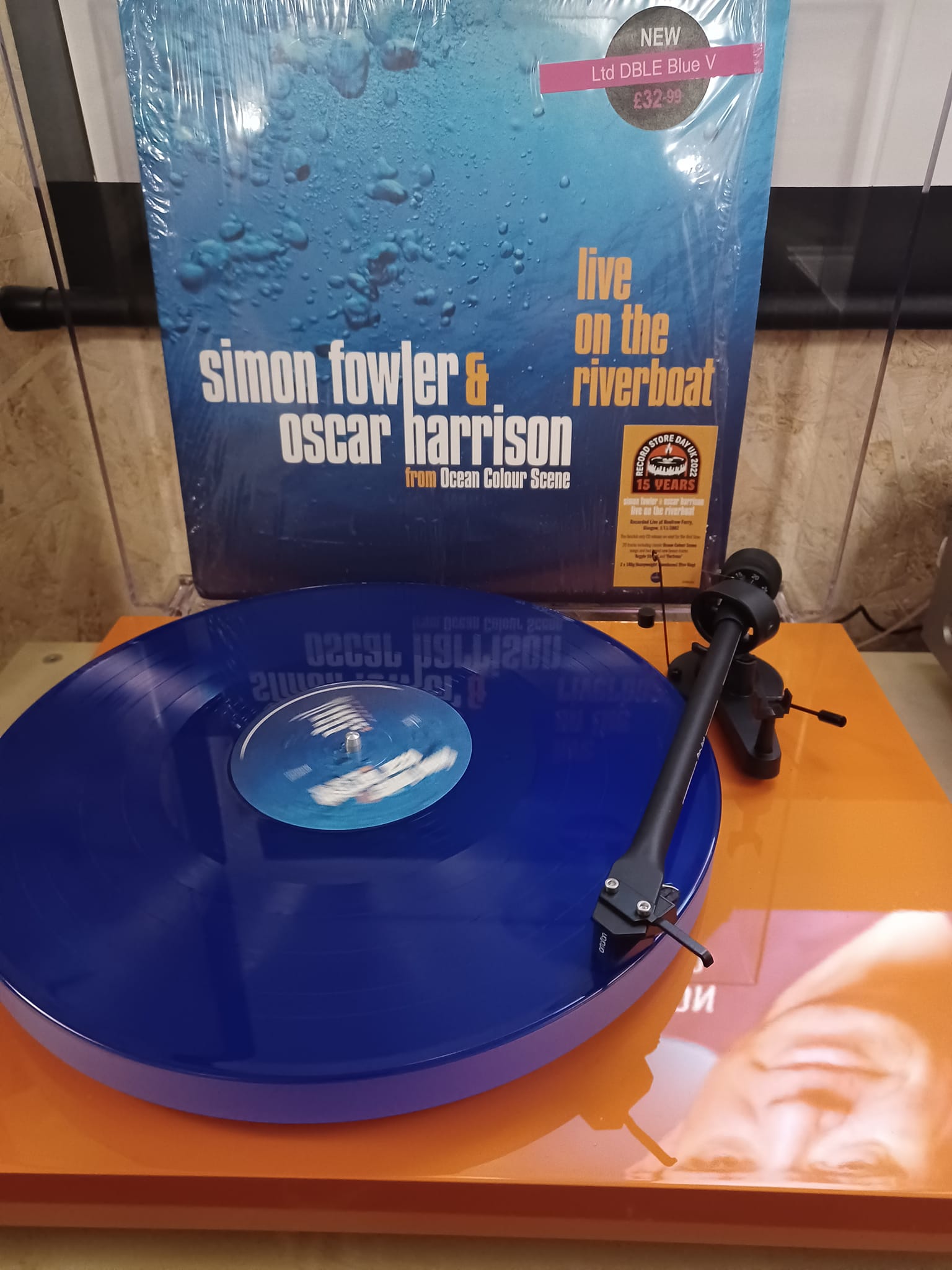 Simon Fowler and Oscar Harrison from Ocean Colour Scene, Live on 