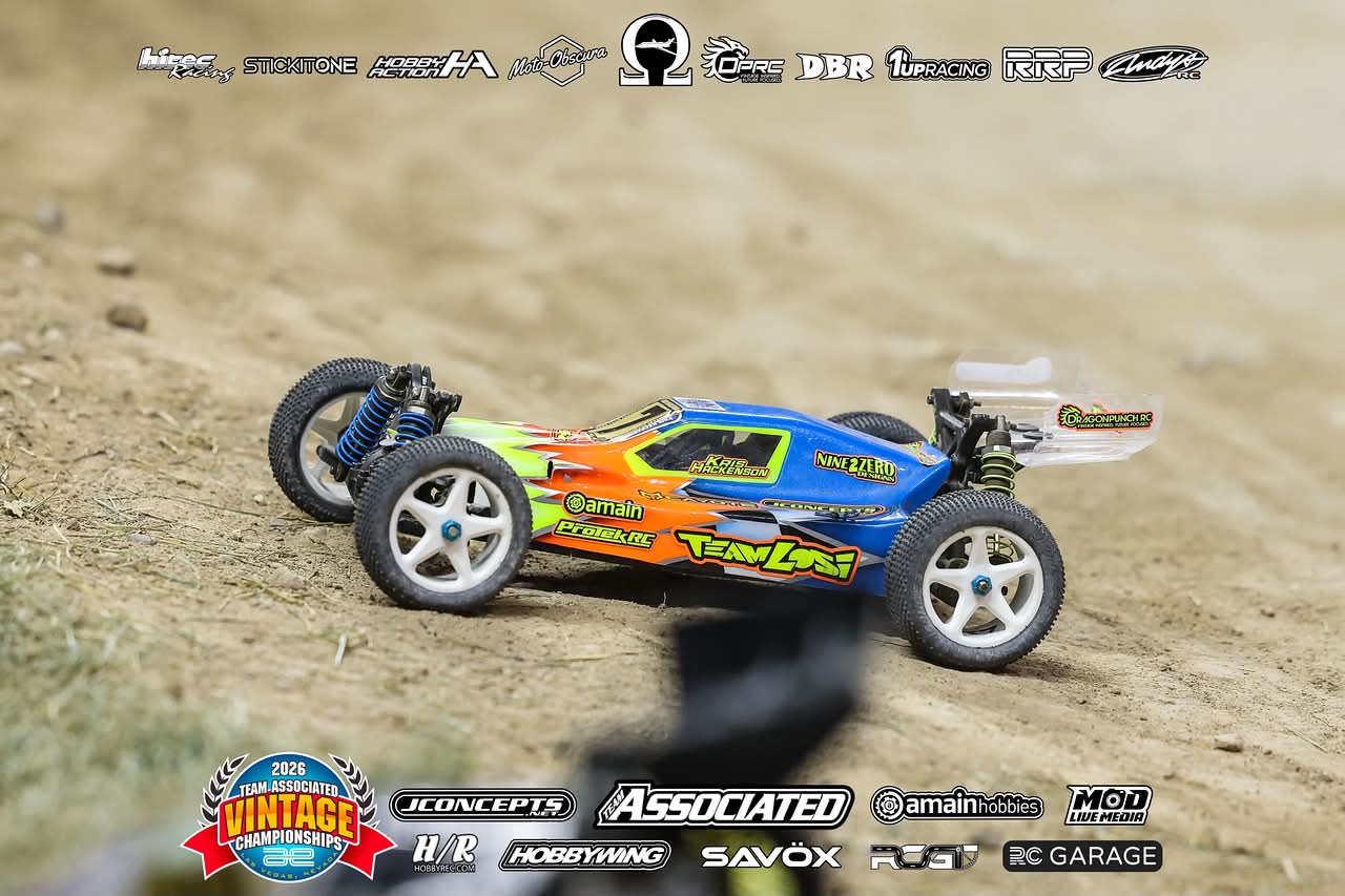 Vintage Losi XX4 Worlds Edition RC car performance