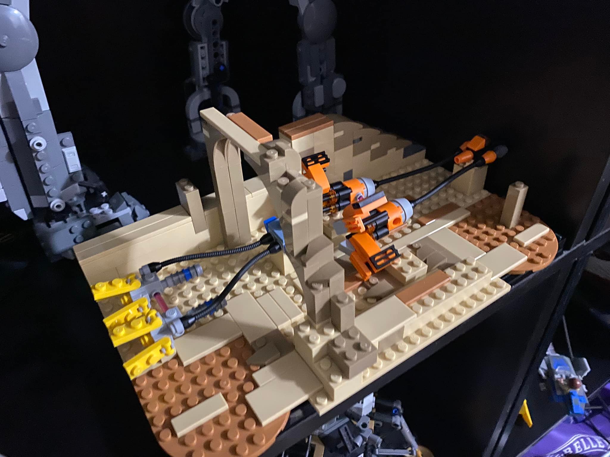 I would buy a Lego diorama set of this droid bar.
