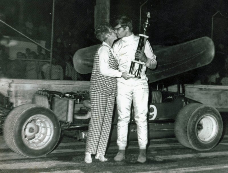 RACING MEMORY LANE 🏁With Mike Howell | #119 Robert Hamke with the Win 🏁 ...