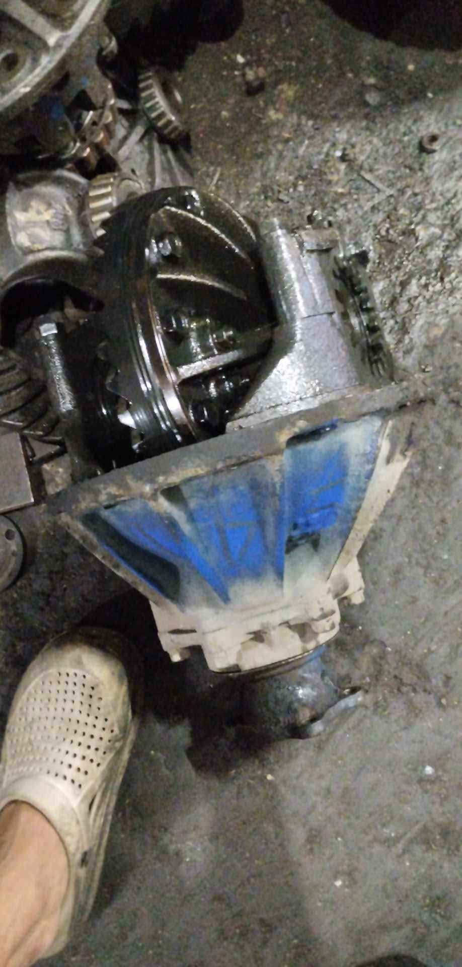 Surplus Japan & Surplus Pinoy Isuzu Fuso parts out | Isuzu carrier ...