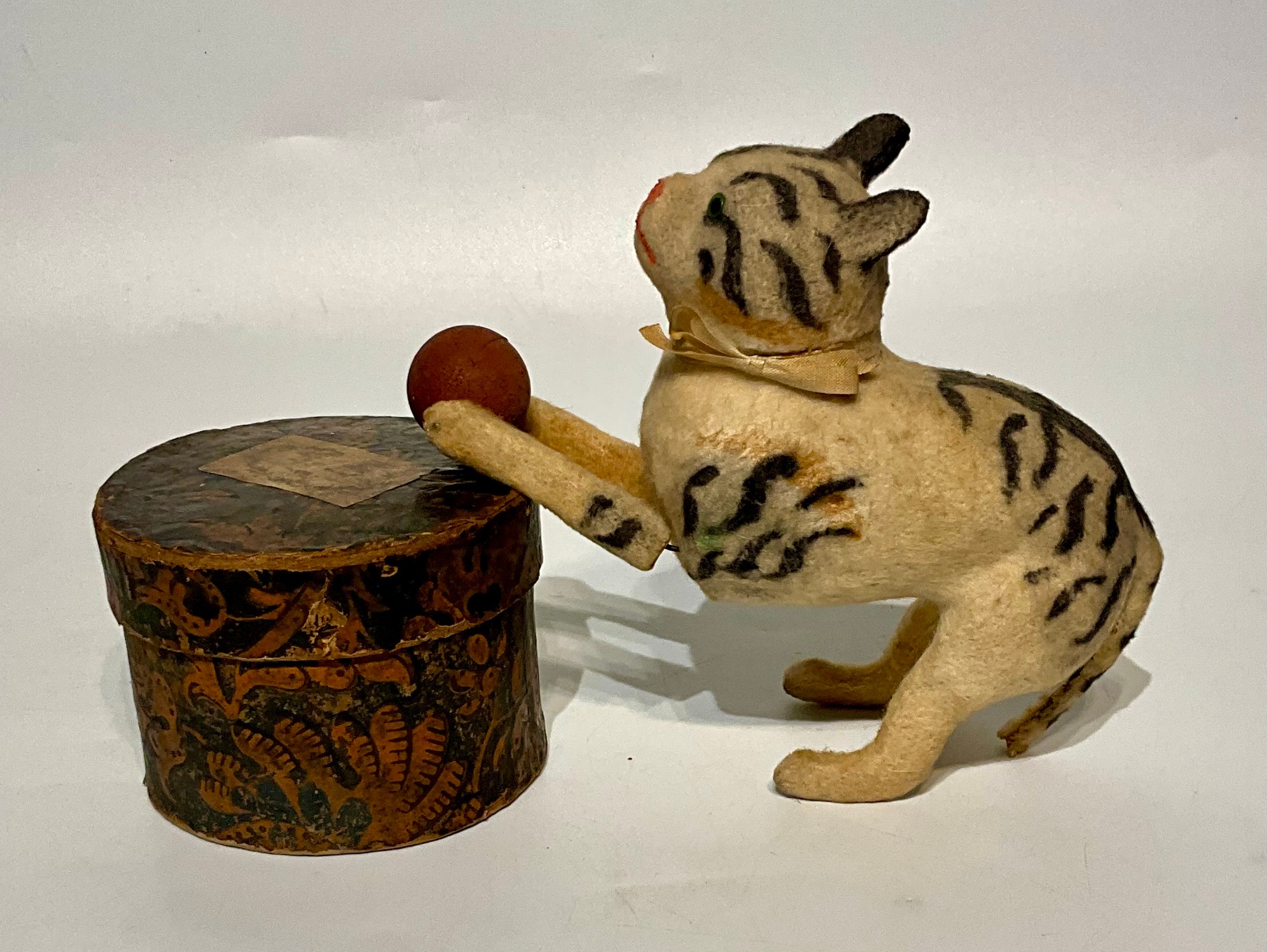 Rare 1920s Gunthermann Felix the Cat tin wind-up carousel toy