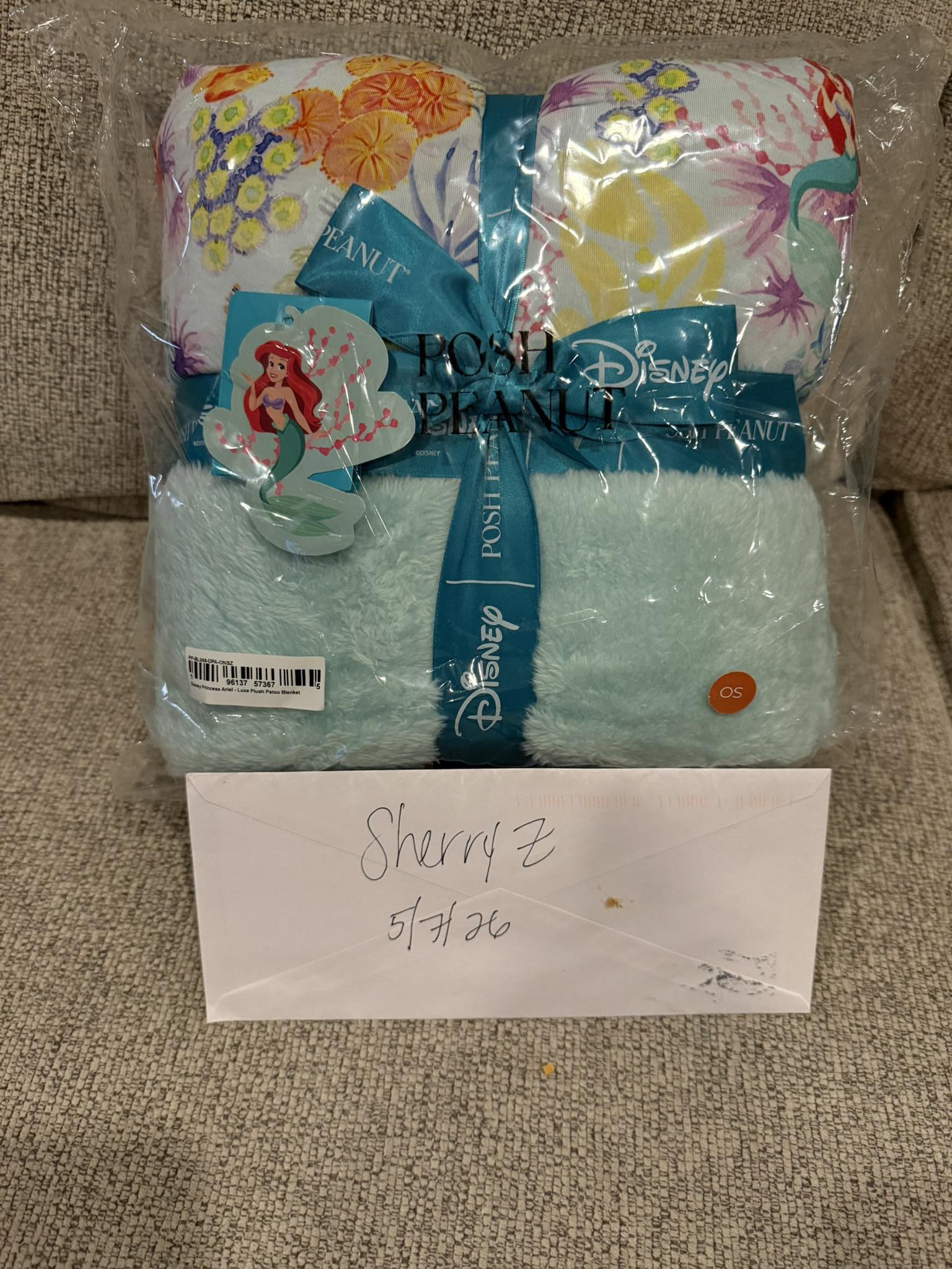 Posh Peanut Disney Ariel plush blanket for sale display picture 1