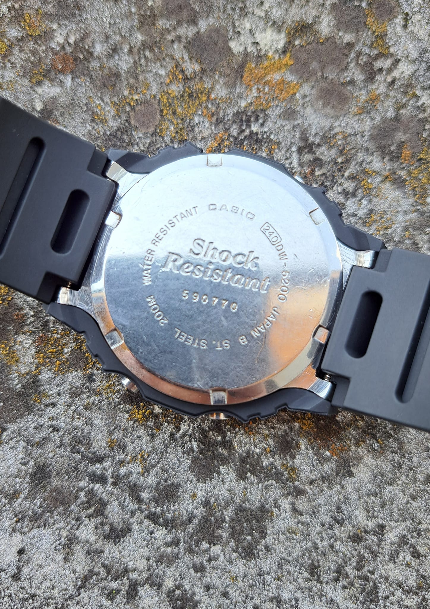Casio G-SHOCK DW-5200 