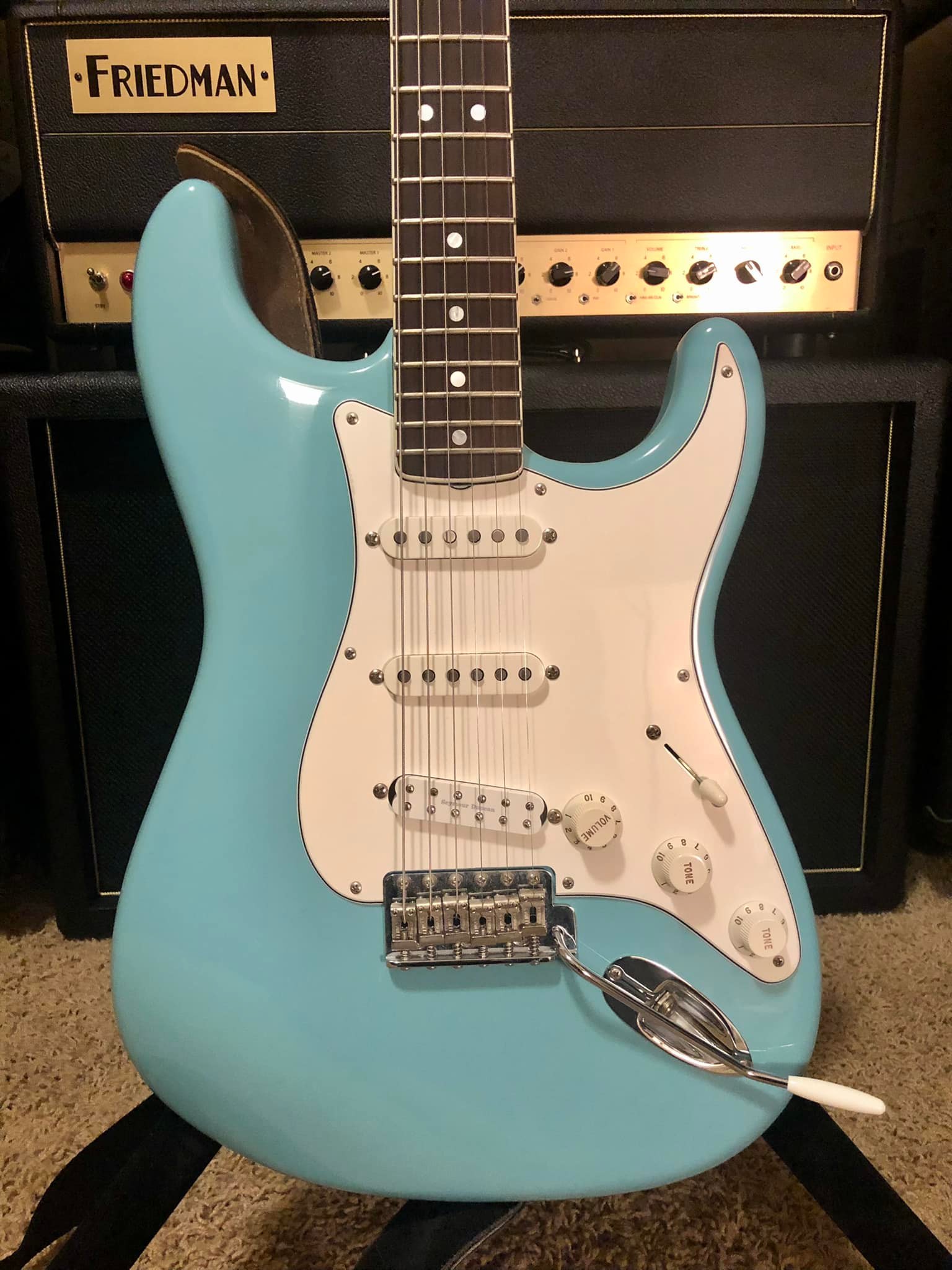 Eric Johnson signature strat with Seymour Duncan mini JB bridge pickup