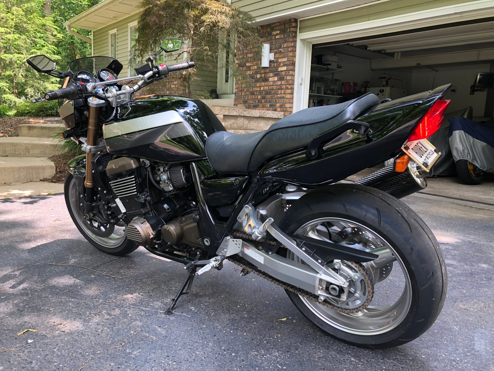 ZRX1200R engine conversion for Kawasaki GPZ900R