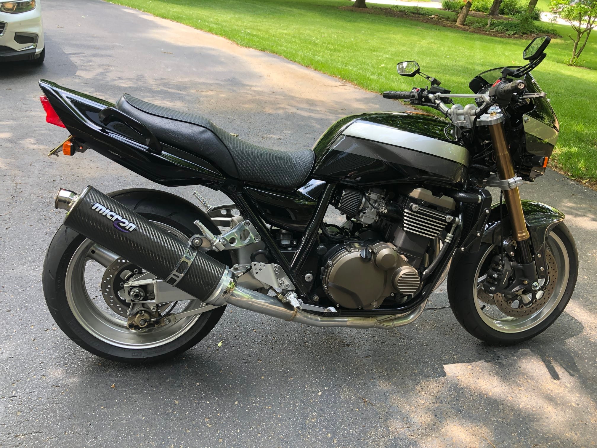 ZRX1200R engine conversion for Kawasaki GPZ900R