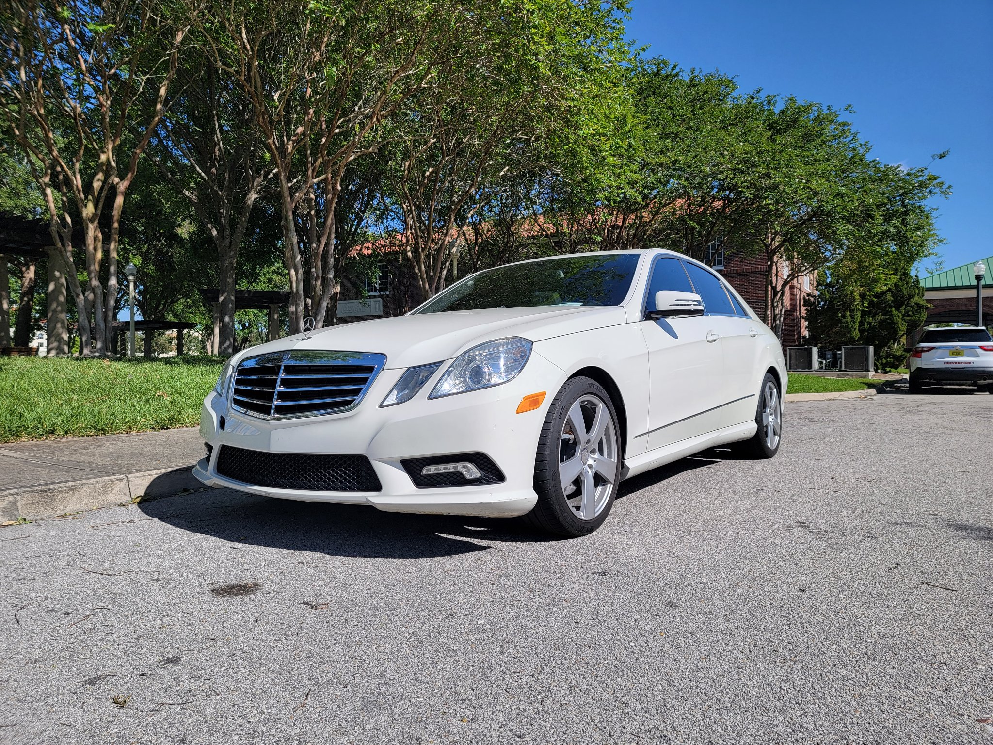 Mercedes-Benz E350 W211 – For Sale 🔥 MERCEDES-BENZ E350 W211
