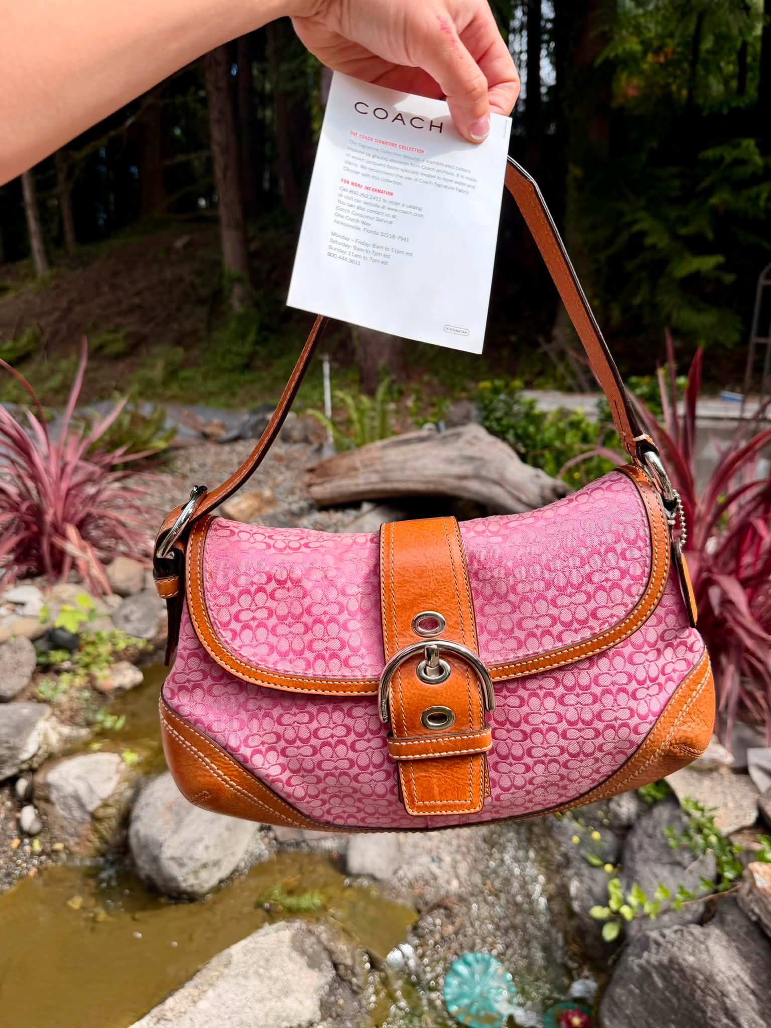 GEORGIE GEM CROSSBODY WITH RIVETS (COACH 5506) IM/CHALK 7 3/4