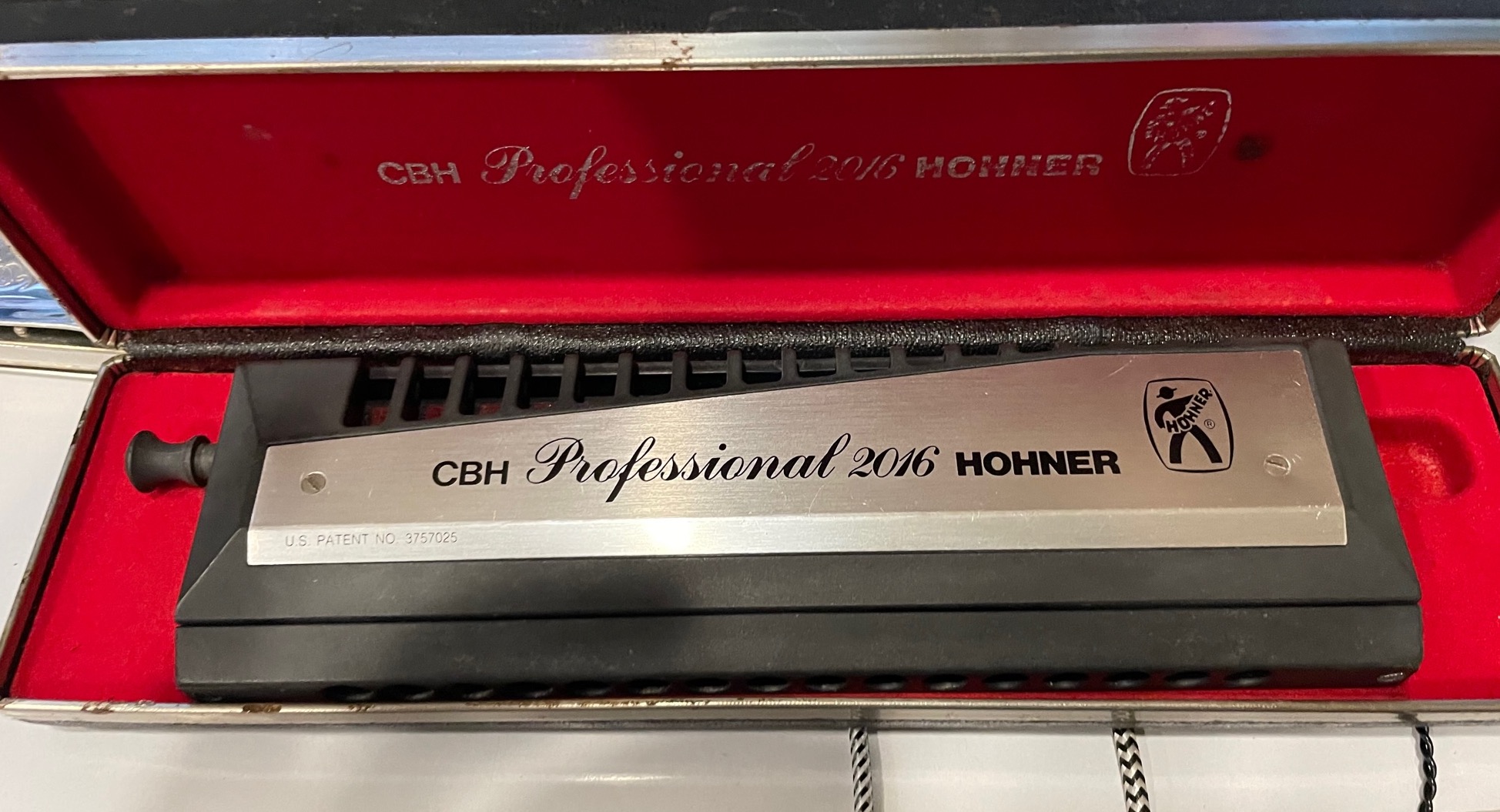 What makes the Hohner CBH 2016 special?