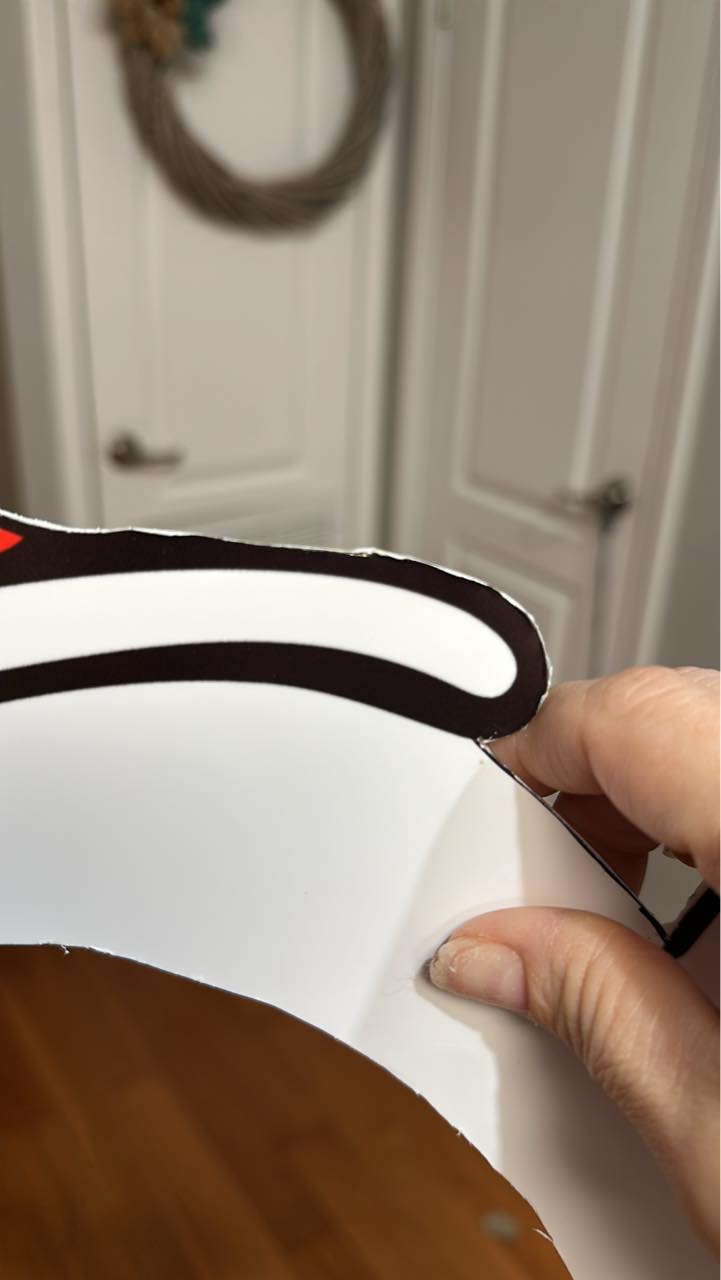 Does Walgreens Provide Photo Cutting Tools? Find Out Now
