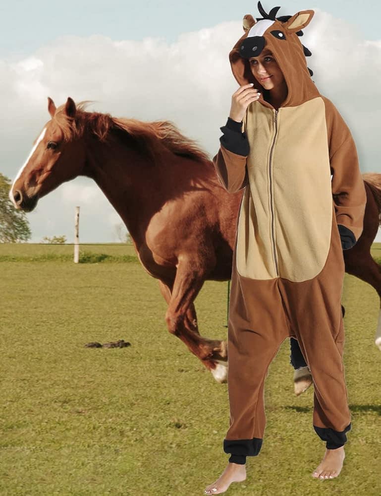 Hello lovelies! Looking to borrow a horse costume or onesie (or