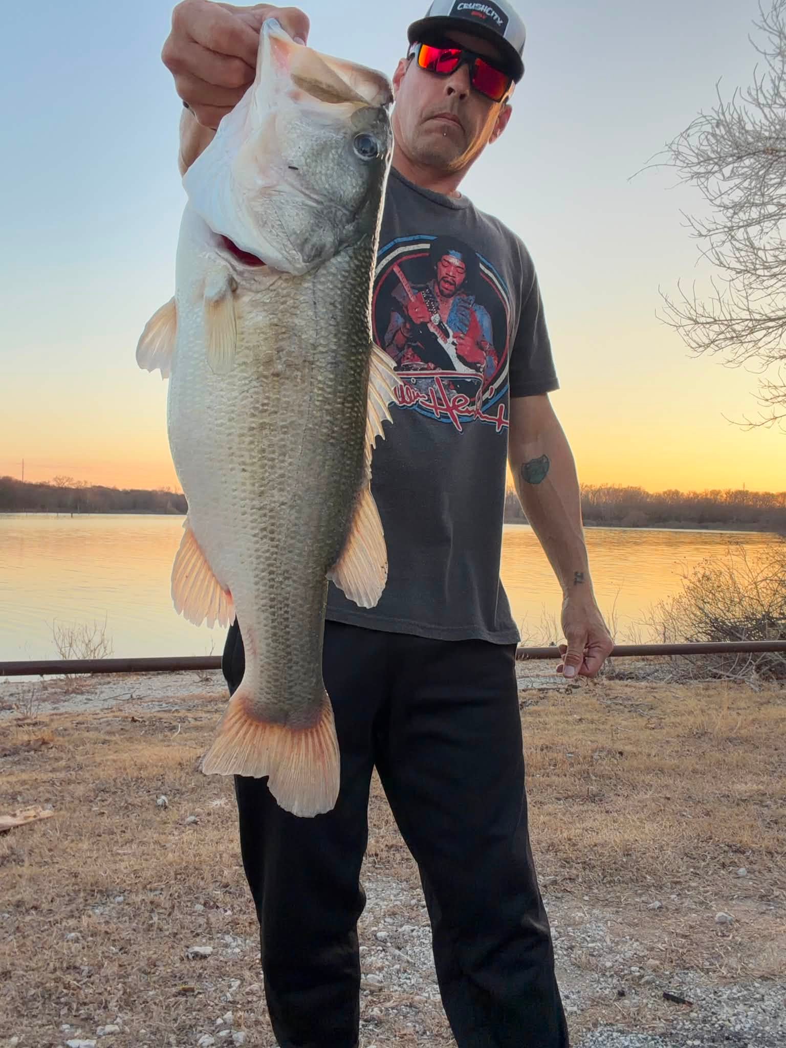 bowstrining fishing pole Cajun Bowfishing Screw-On Drum Reel Discover the Shore Runner EVS fishing bow and arrow Cajun Bowfishing Shore Runner EVS