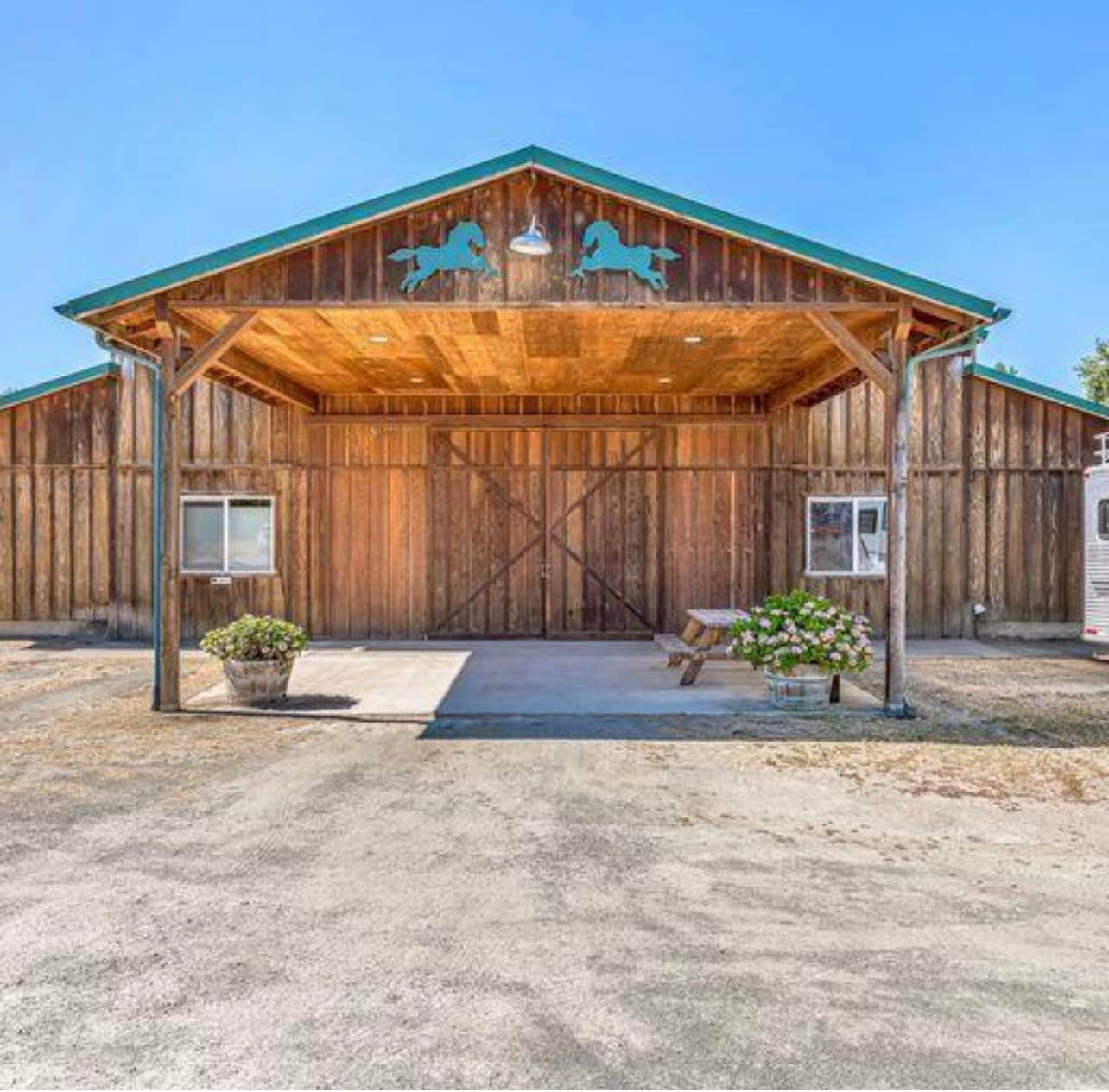 3 Beds 2 Baths House Property Rentals Grants Pass, Oregon