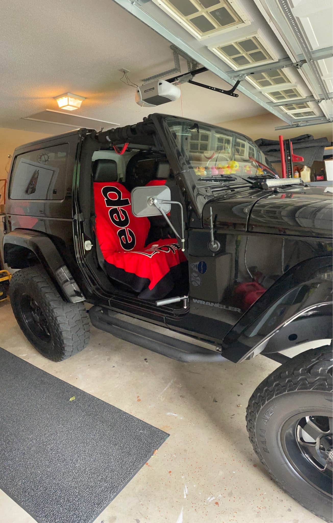 Jeep Wrangler Non-Locking Fuel Door; Black (07-18 Jeep Wrangler JK