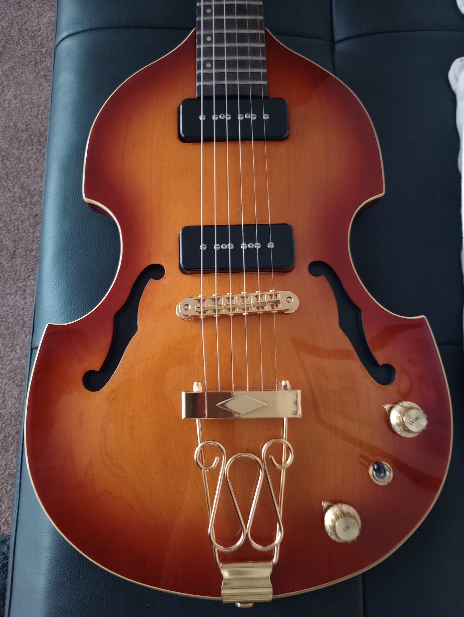 1998 Yamaha VG STD guitar in excellent condition