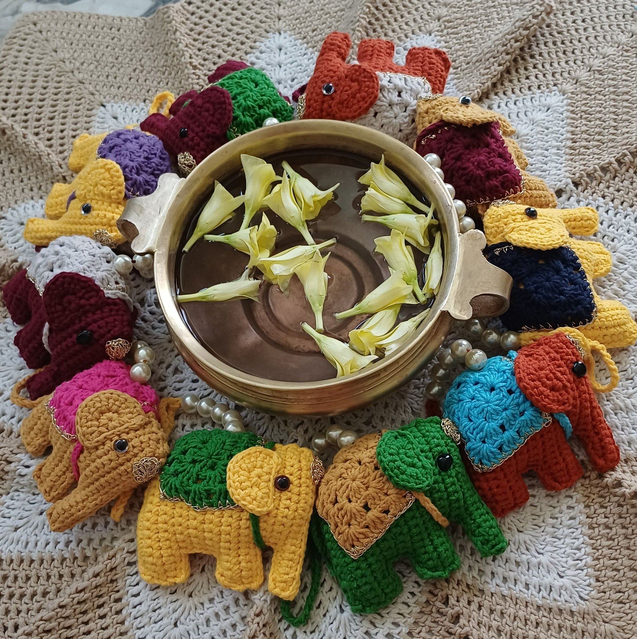 🌼♥️crochet roses with pearl garland ♥️🌼 Free pattern for making flower ...