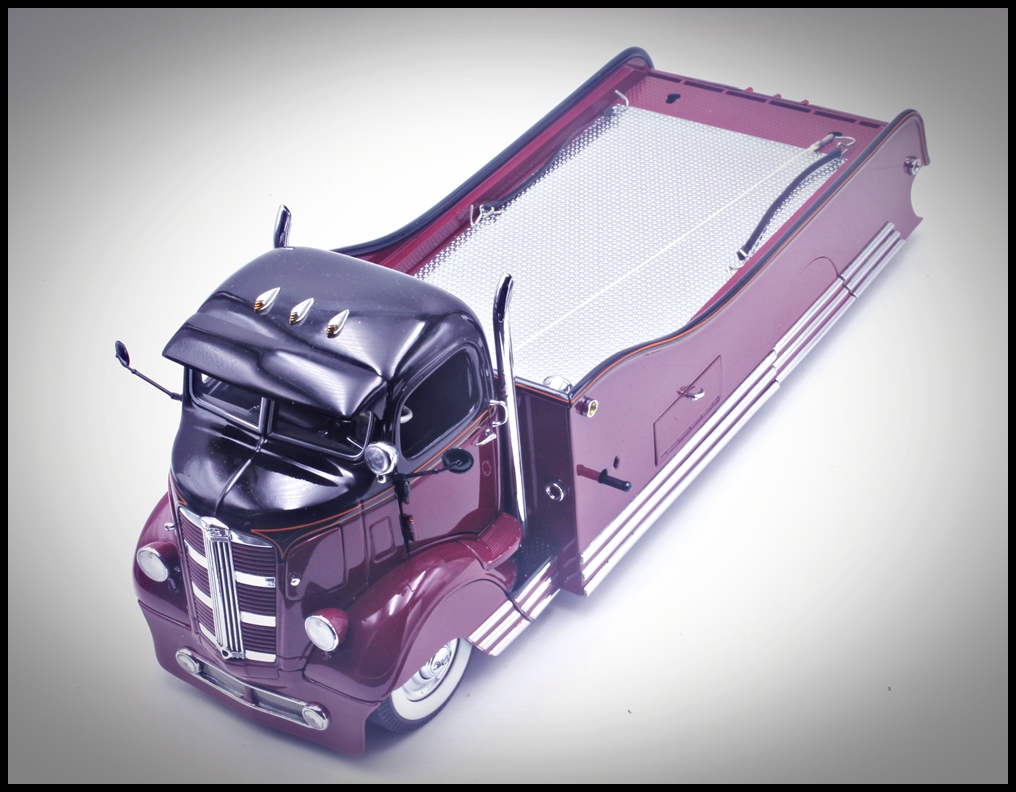 1938 Car Carrier, 1/24 Danbury mint.