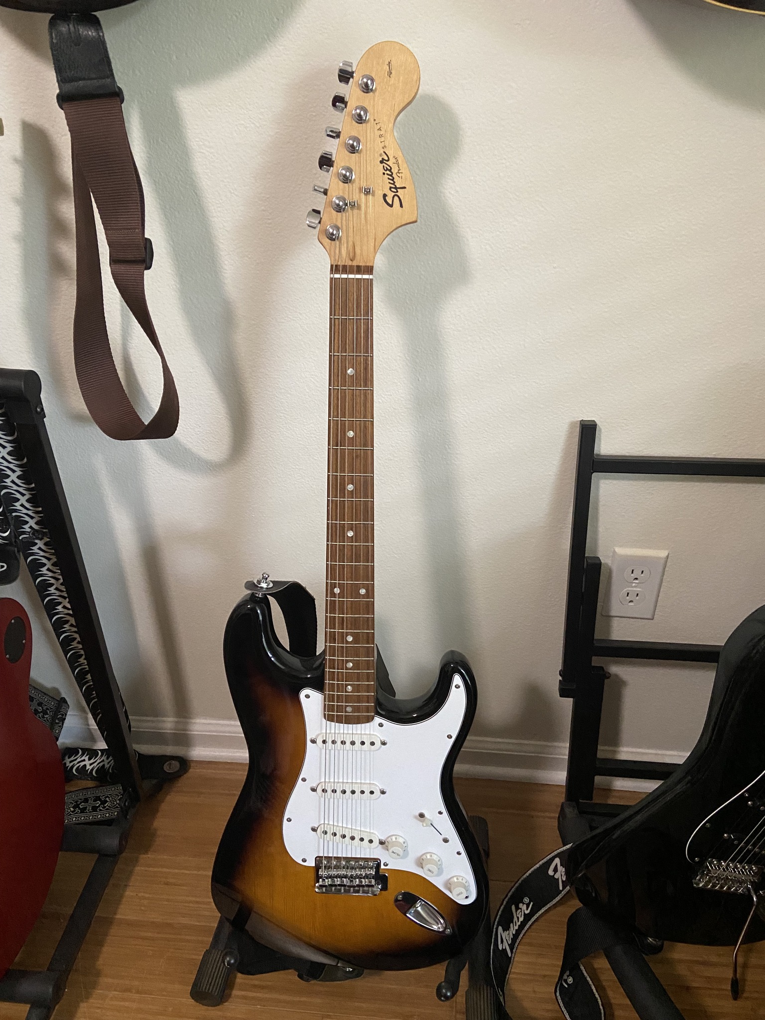 Squier Strat Affinity mod details and history