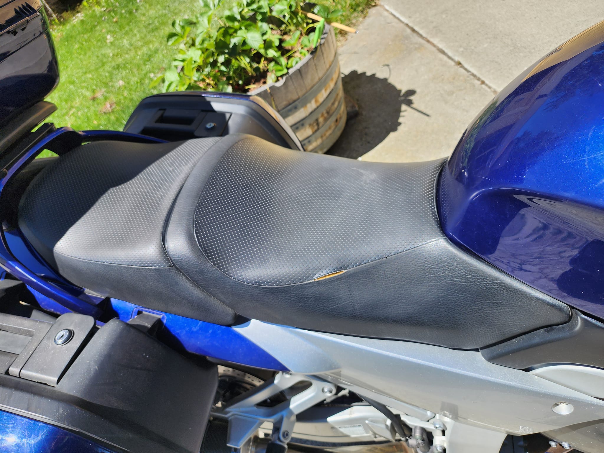 Bonding with my 2015 Yamaha FJR bike after customizations