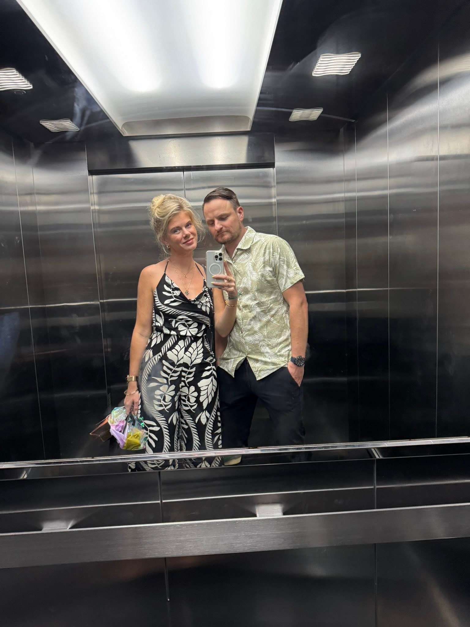Tamara Sweasy - Tamara Sweasy added a new photo.