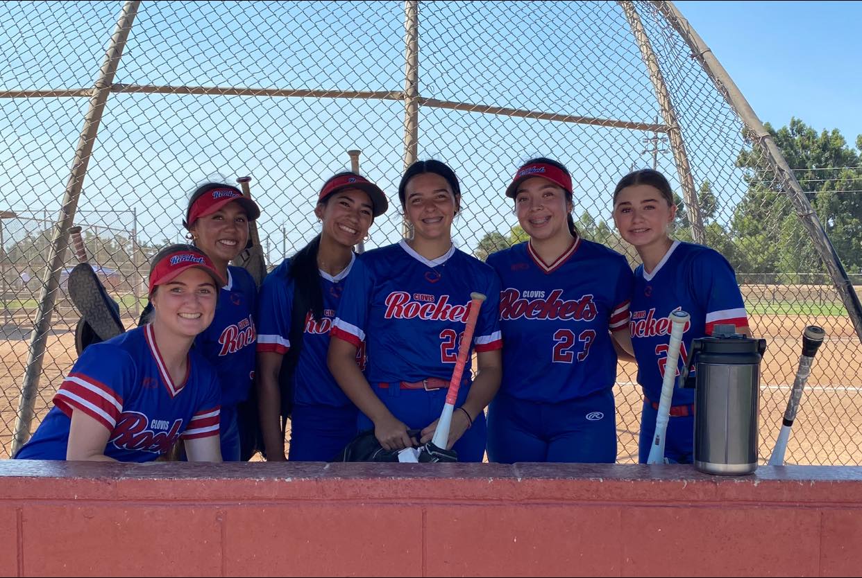 Clovis Rockets Softball 16u Luna