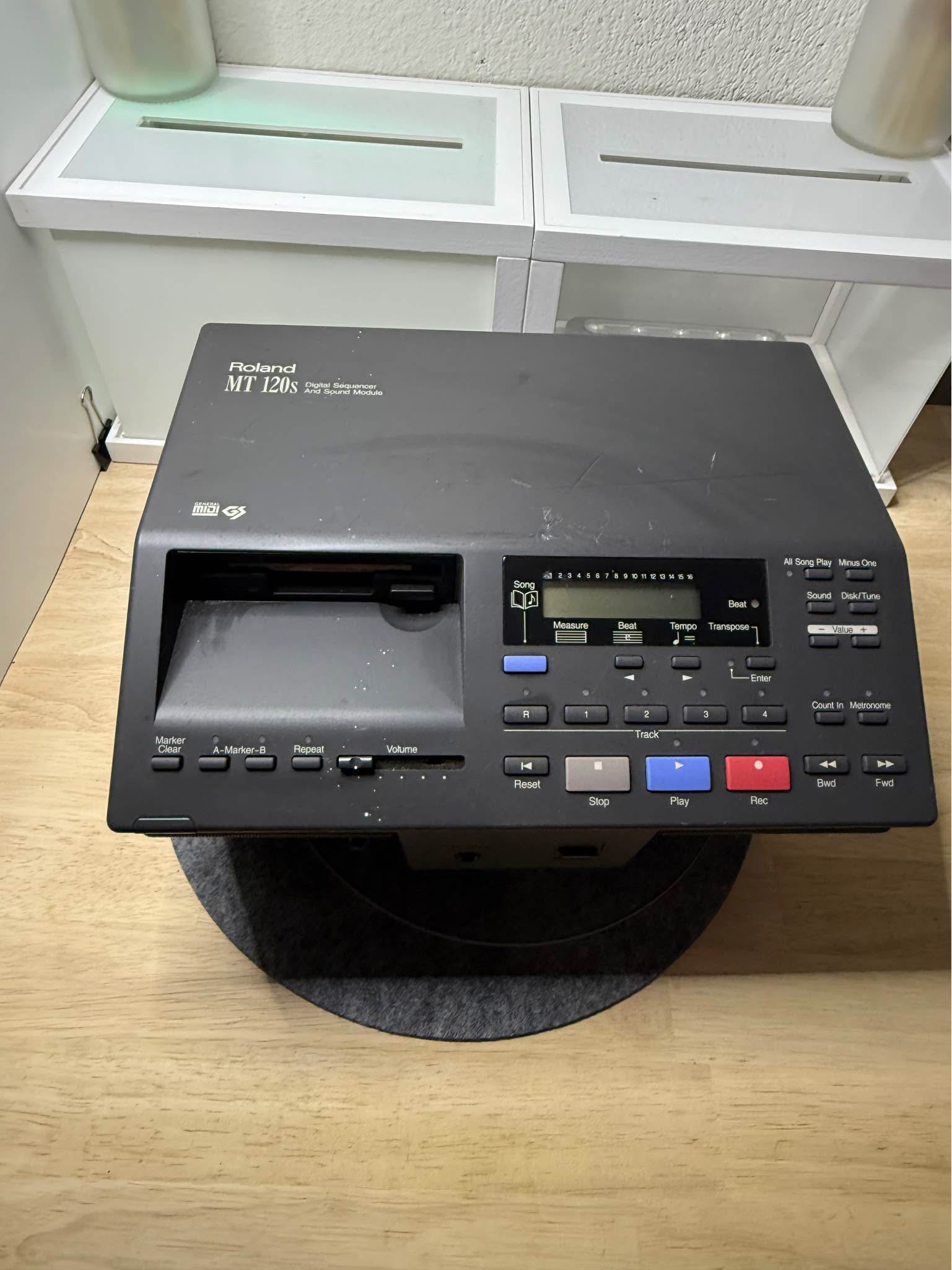 Roland MT-32 sound module and MT-100 digital sequencer
