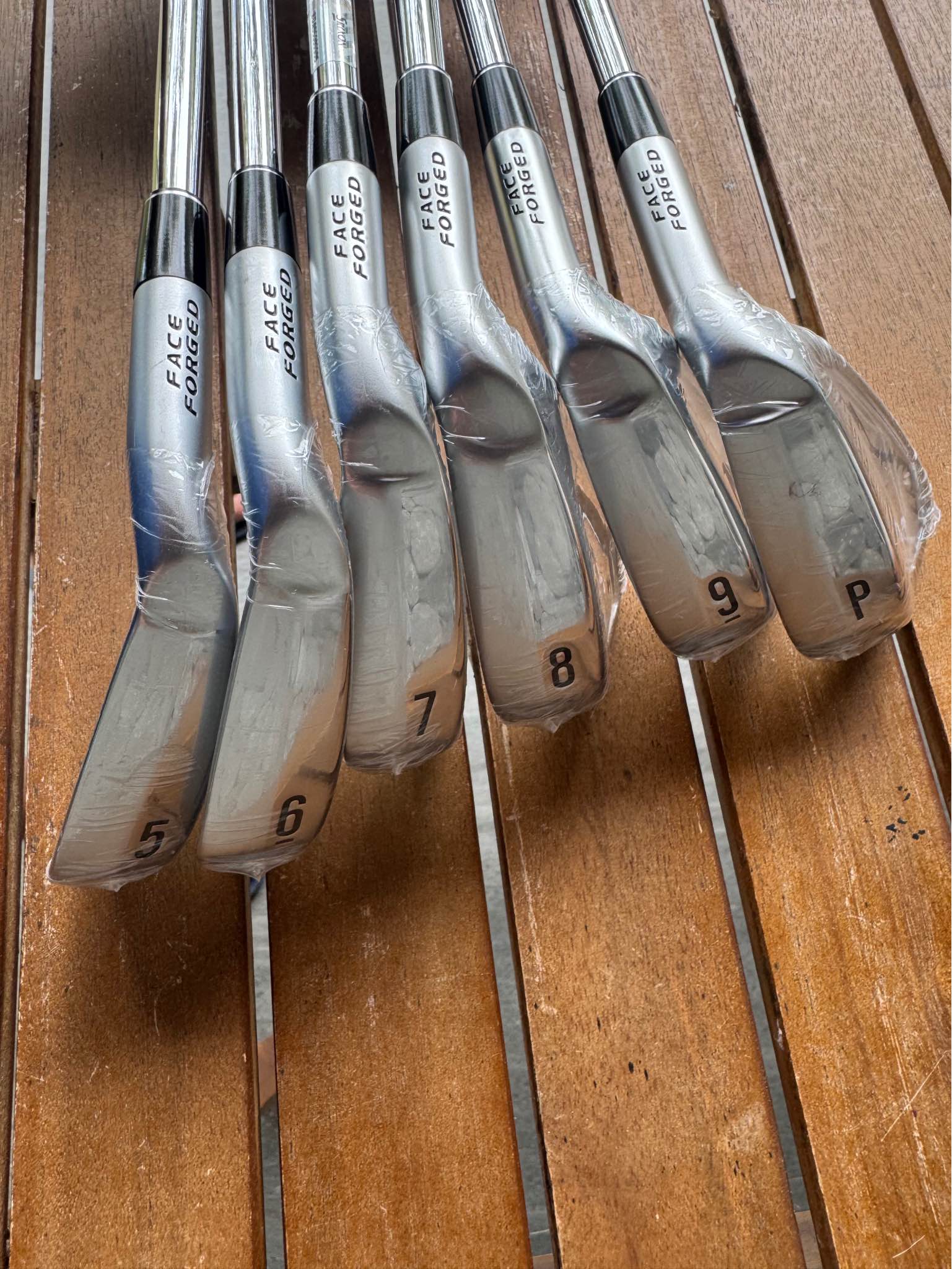 Srixon ZX4 mkII irons 5-P wedge NS pro 950gh neo stiff shaft Brand 