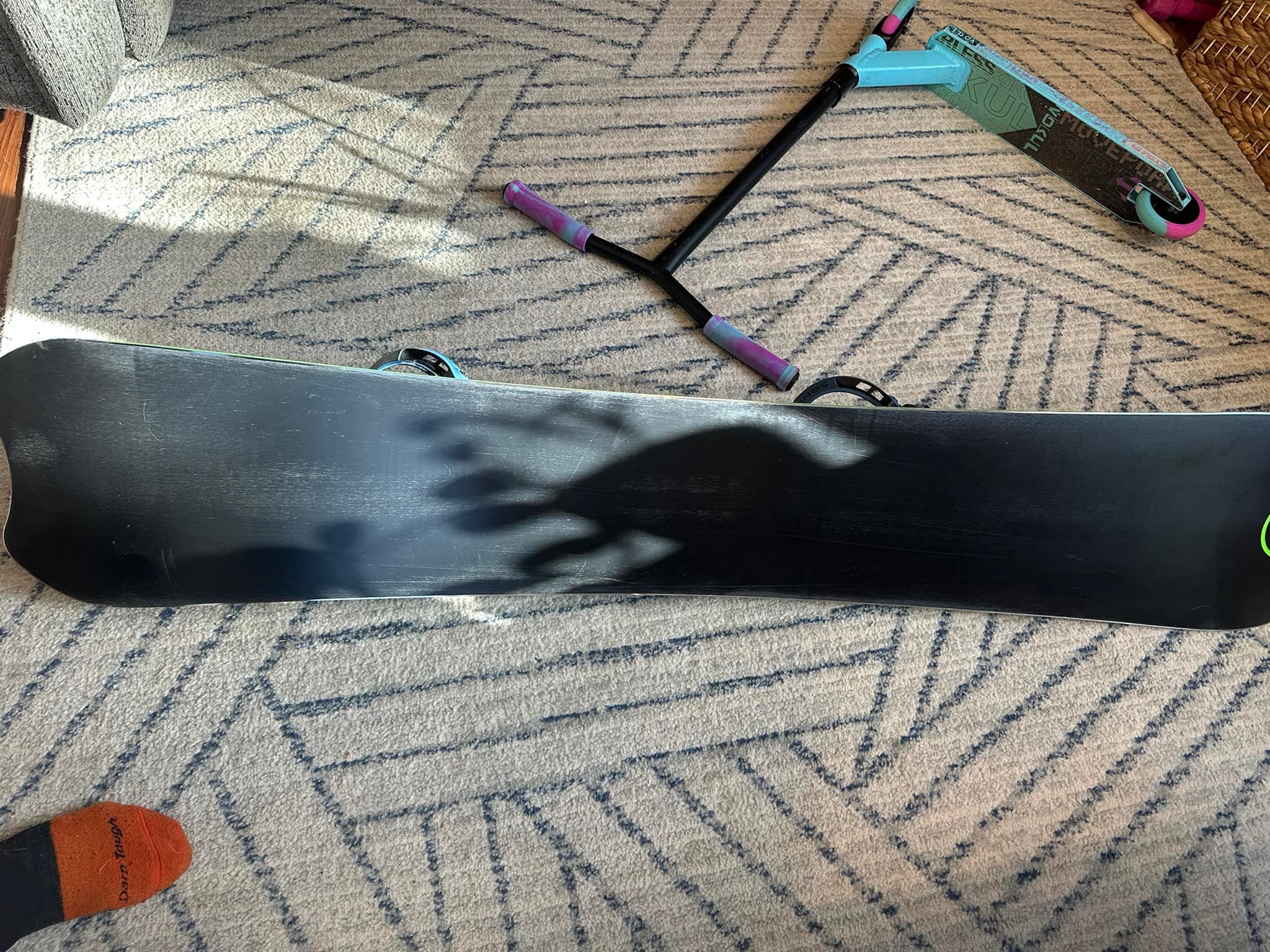 Nidecker Spectre Carbon snowboard on sale for 80% off