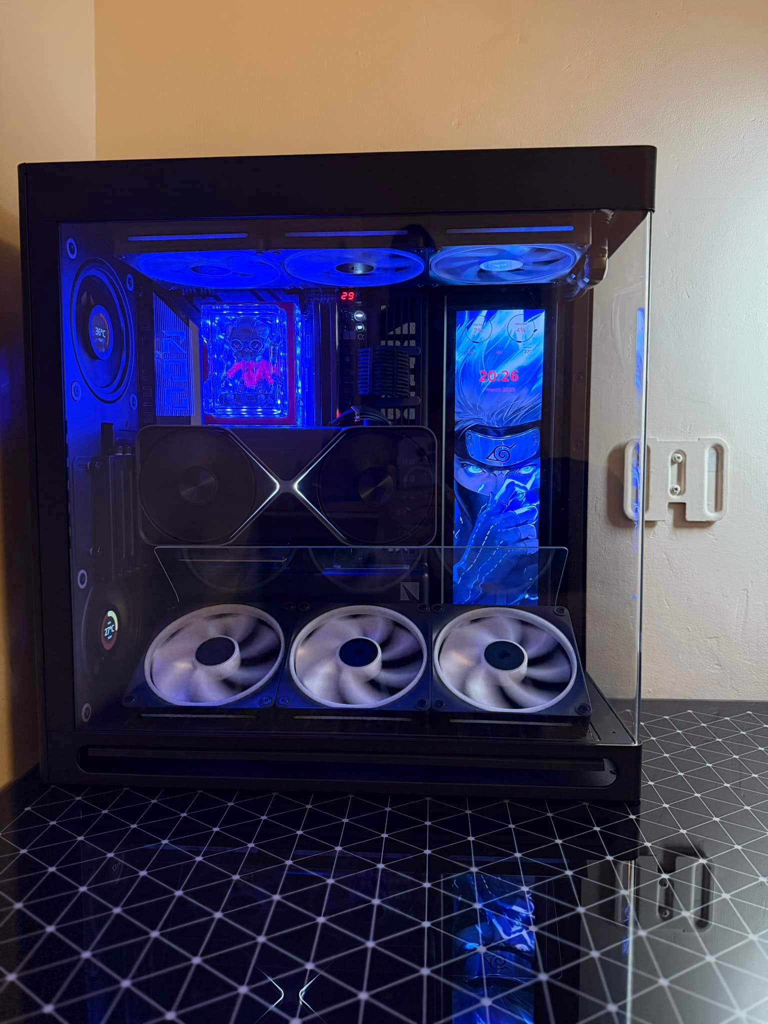 PC Builder and Setups Community | Vertical vs horizontal GPU ...