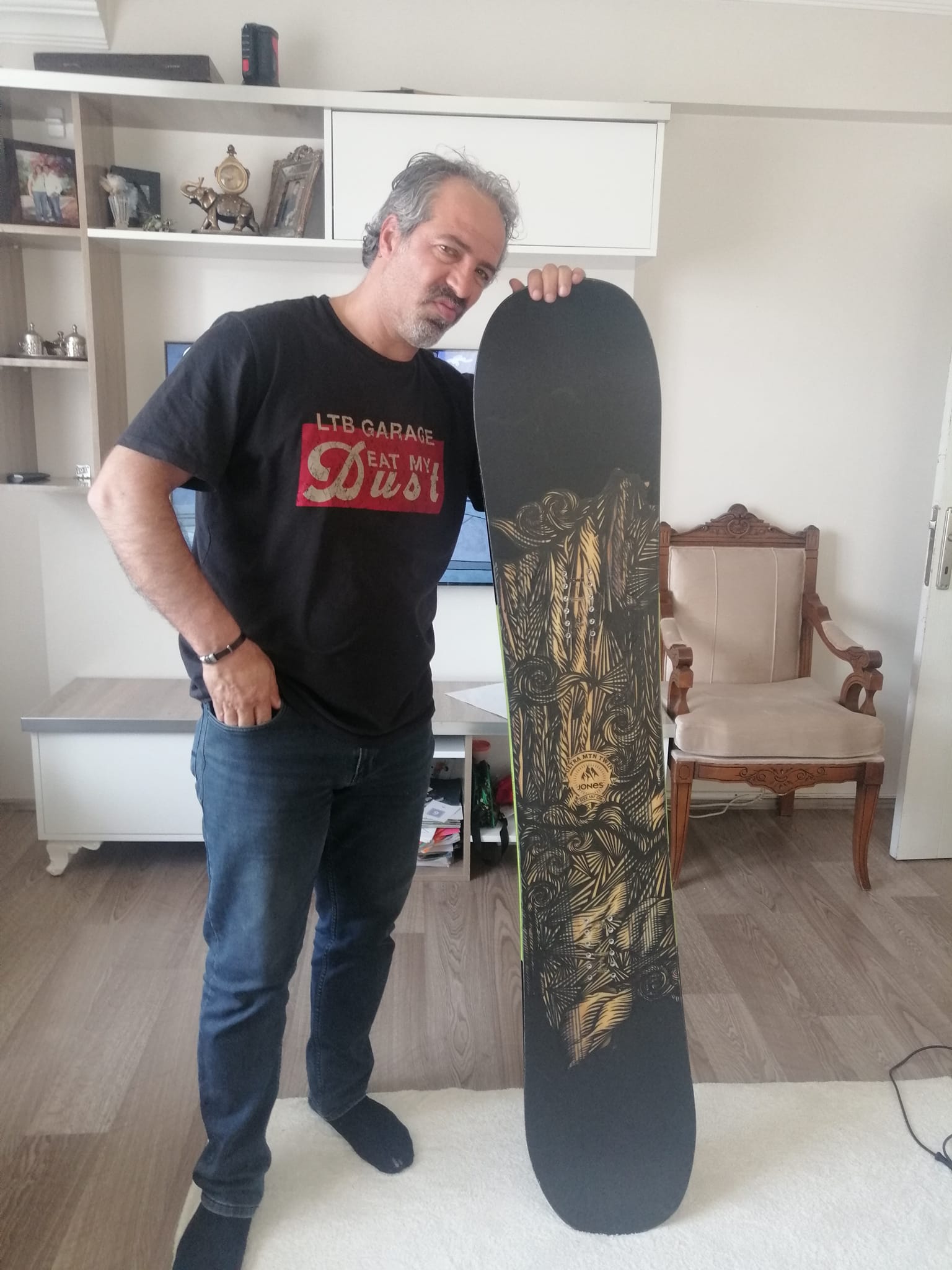 2017 jones ultra mountain twin snowboard ebay  Jones Reup Jones Mountain Twin  The playful all Jones Mountain Twin Snowboard 2027