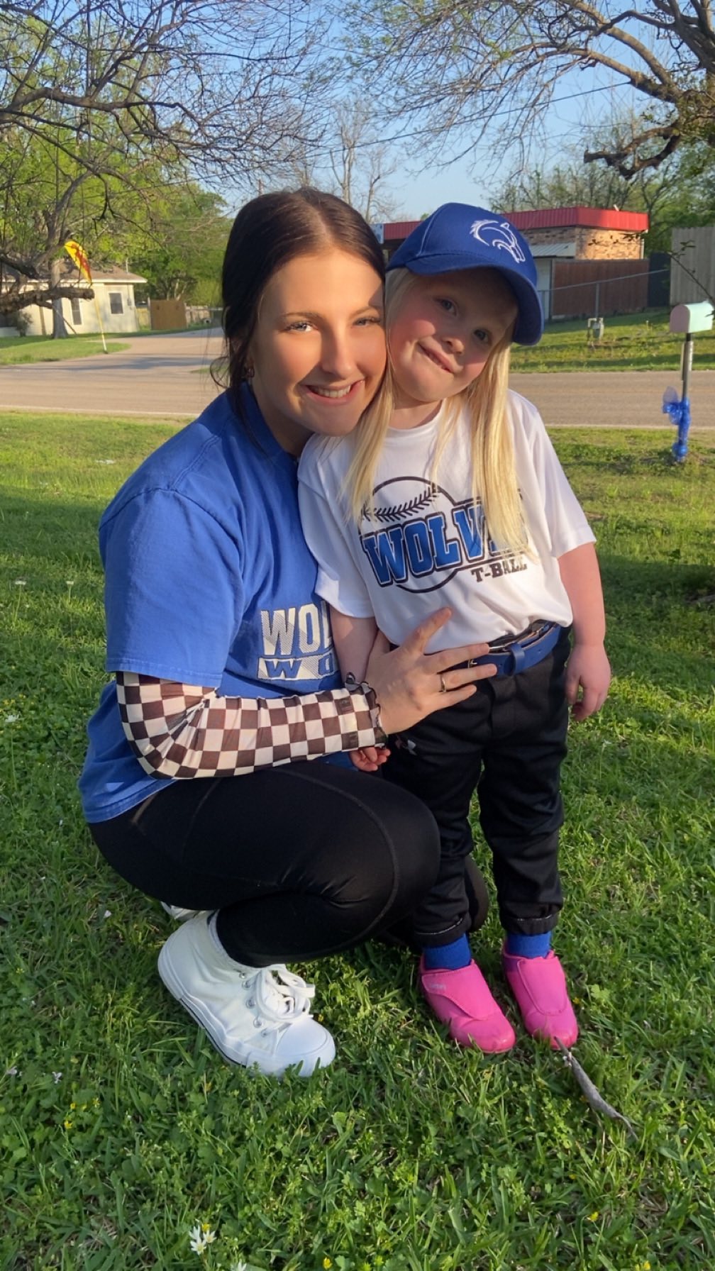 Brooke Brown - She’s definitely an outfield, dirt pickin,... | Facebook