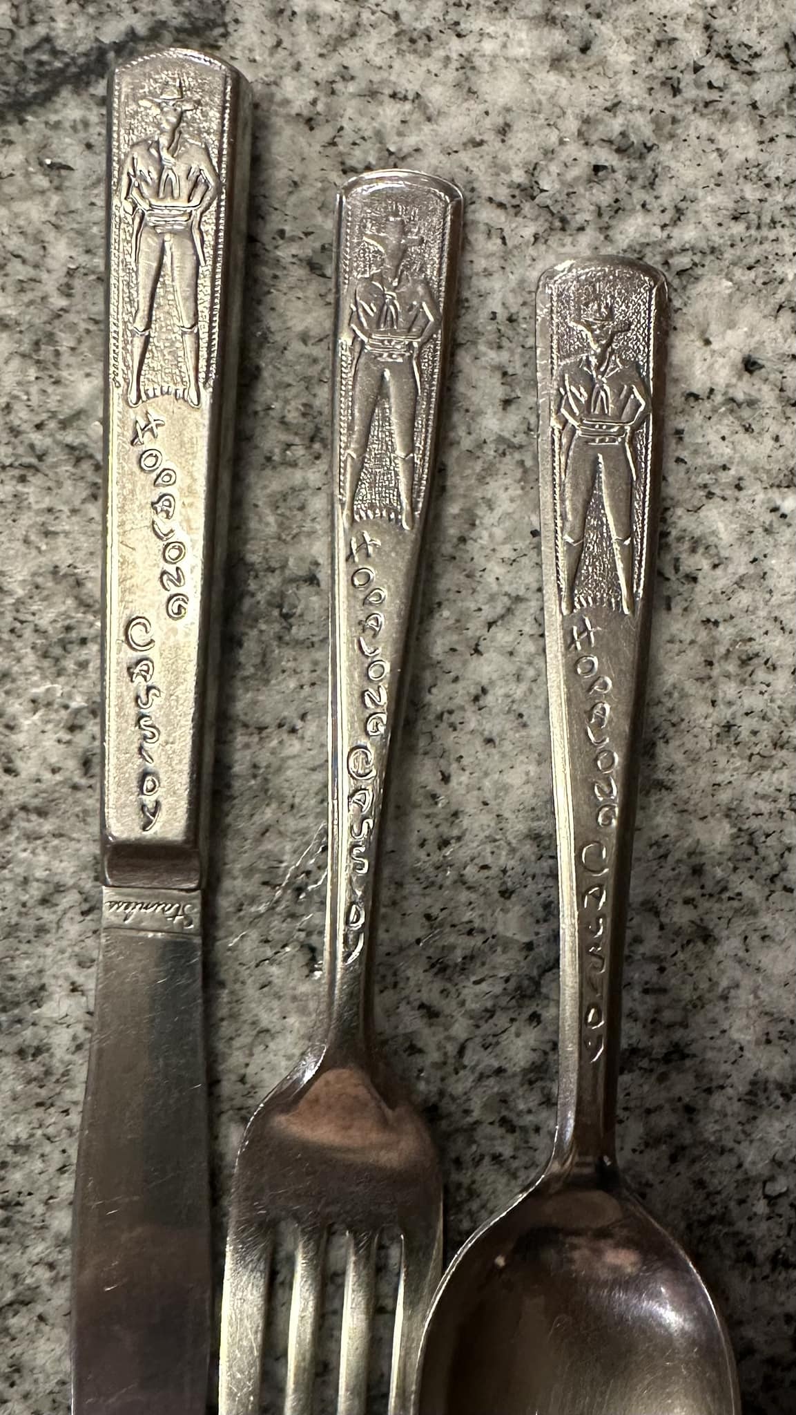 Lowrider Crank Set Oneida Viola Voila Modern Dinner Knives – Set