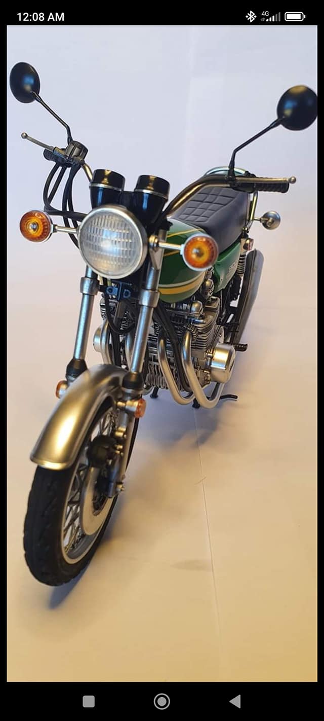 Aoshima 新到貨 New arrivals! 1/12 Kawasaki 900 Super4 (Z1) Maroon