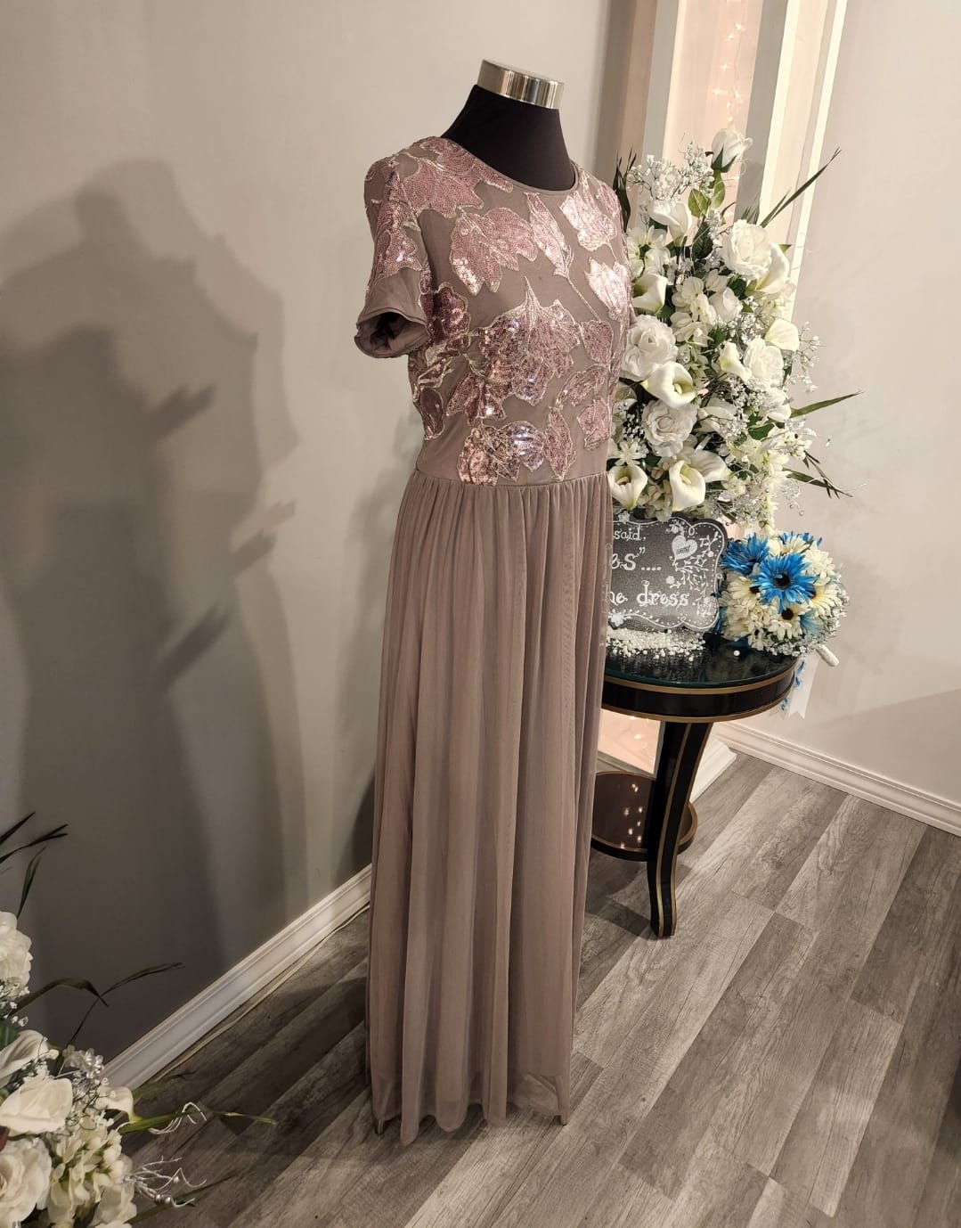 sage bridesmaid satin twist plunge halterneck maxi dress BABARONI Soft Champagne Dresses Halter Floor-length Sleeveless with Slit Sheath/Column, Champagne / US0 brown dress shoes Stunning Slate Blue Bridesmaid Engagement Party Color:Lemon-Yellow