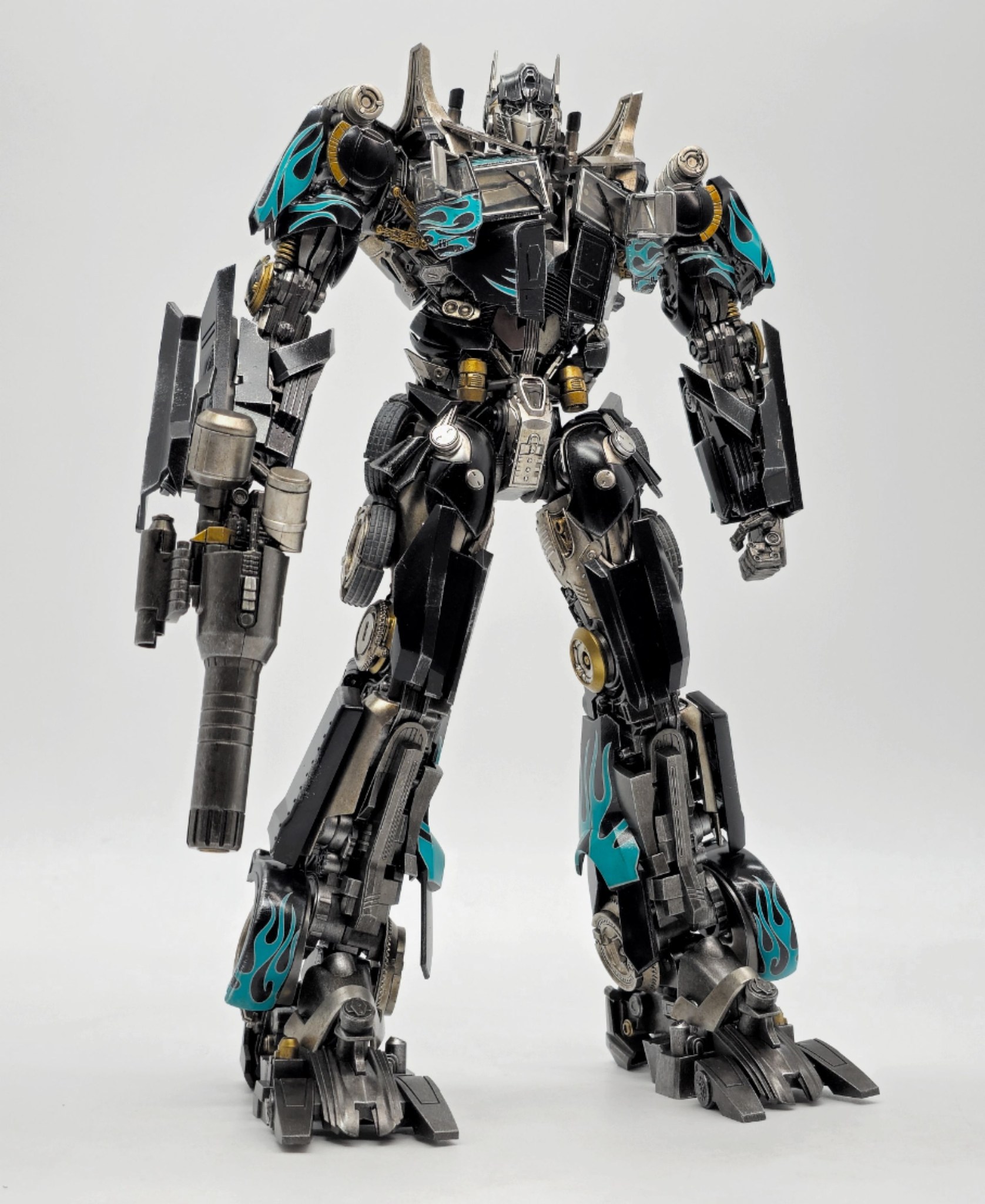 Threezero DLX Nemesis Prime figure review