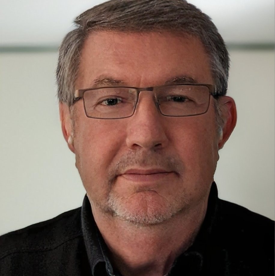 Andrew Collins