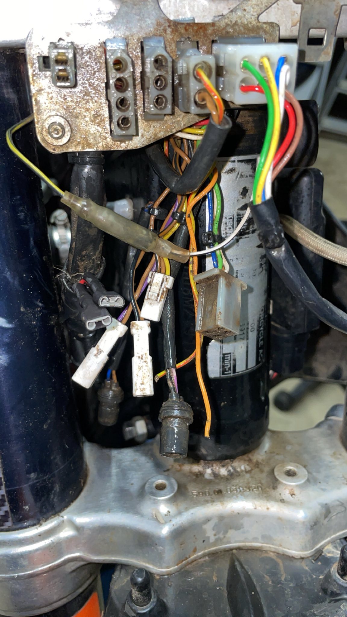 ？？？ What are the electrical connector functions on a KTM EXC?
