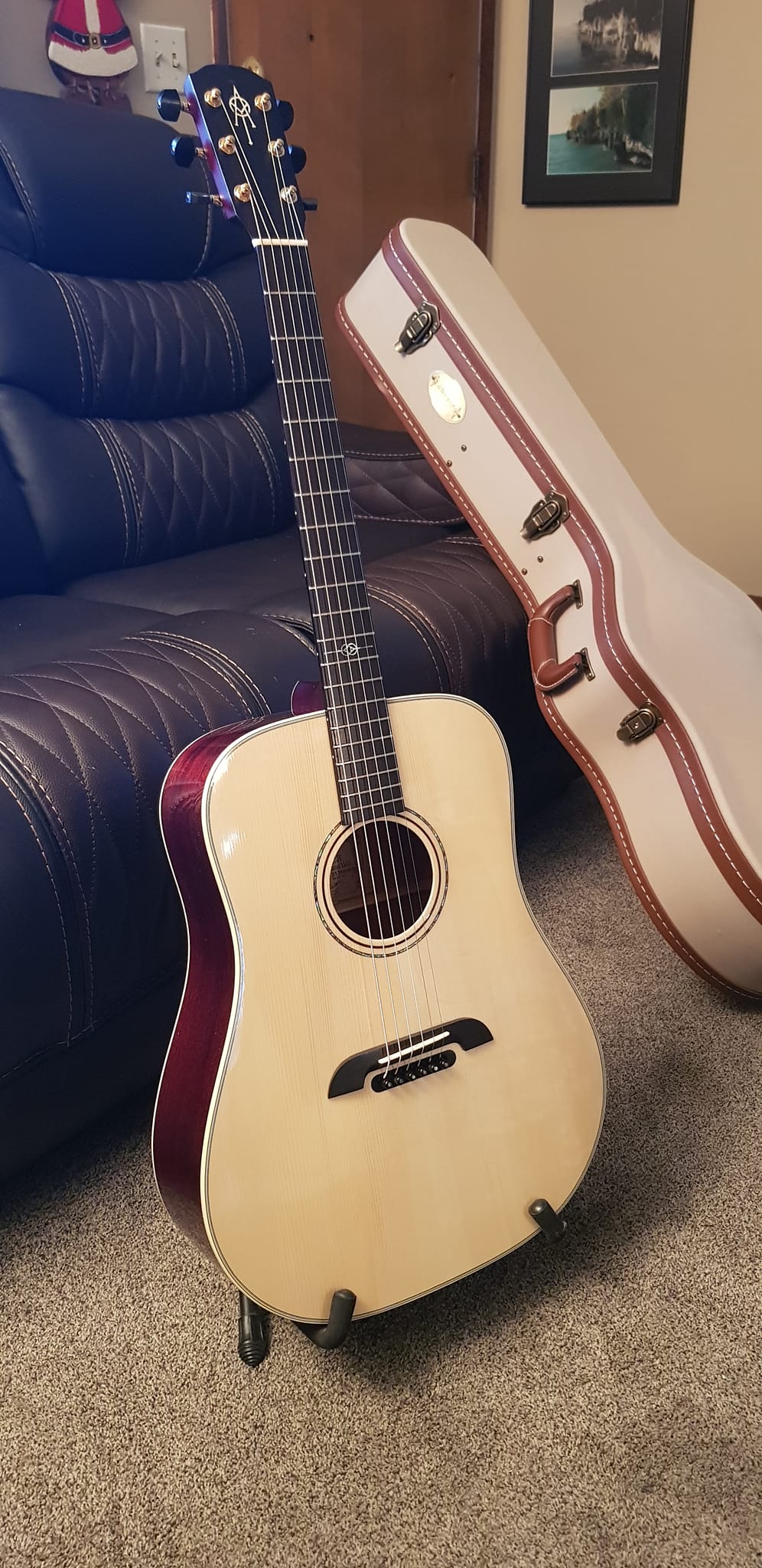 Alvarez Yairi DYM60HD Guitar Review and Experiences