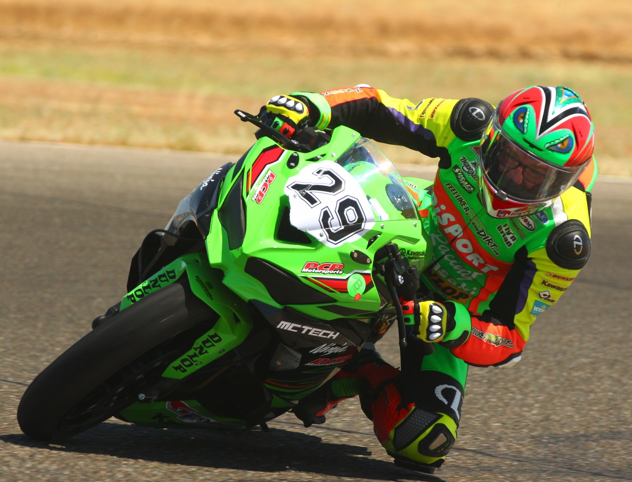 When Kawasaki announced that the long-dead 400cc inline-four