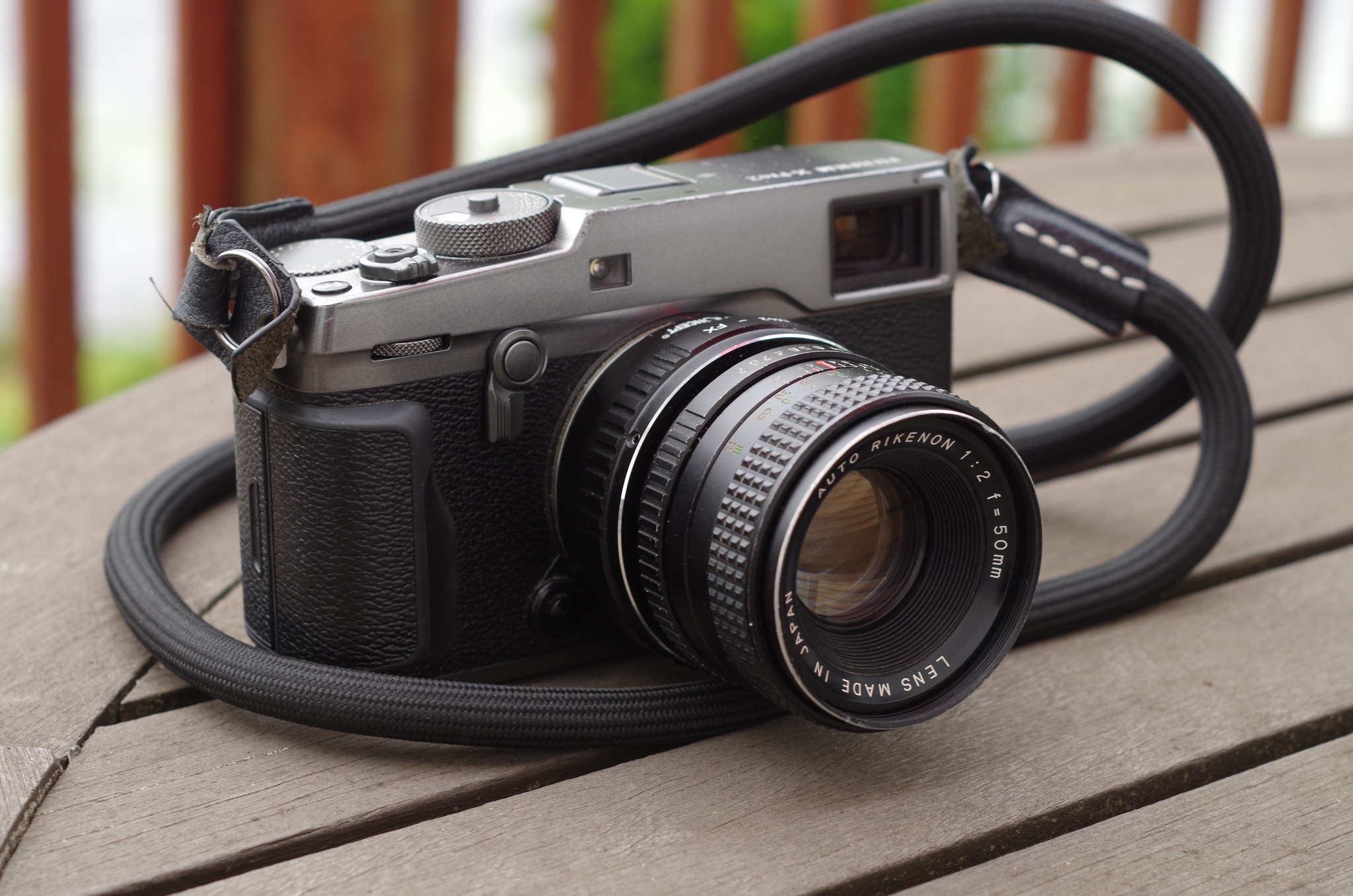 grabbed a ricoh 50mm f2 rikenon P from a garage sale still