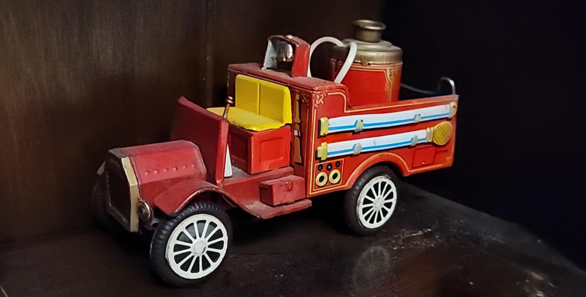 Vintage Nomura fire chief toy car
