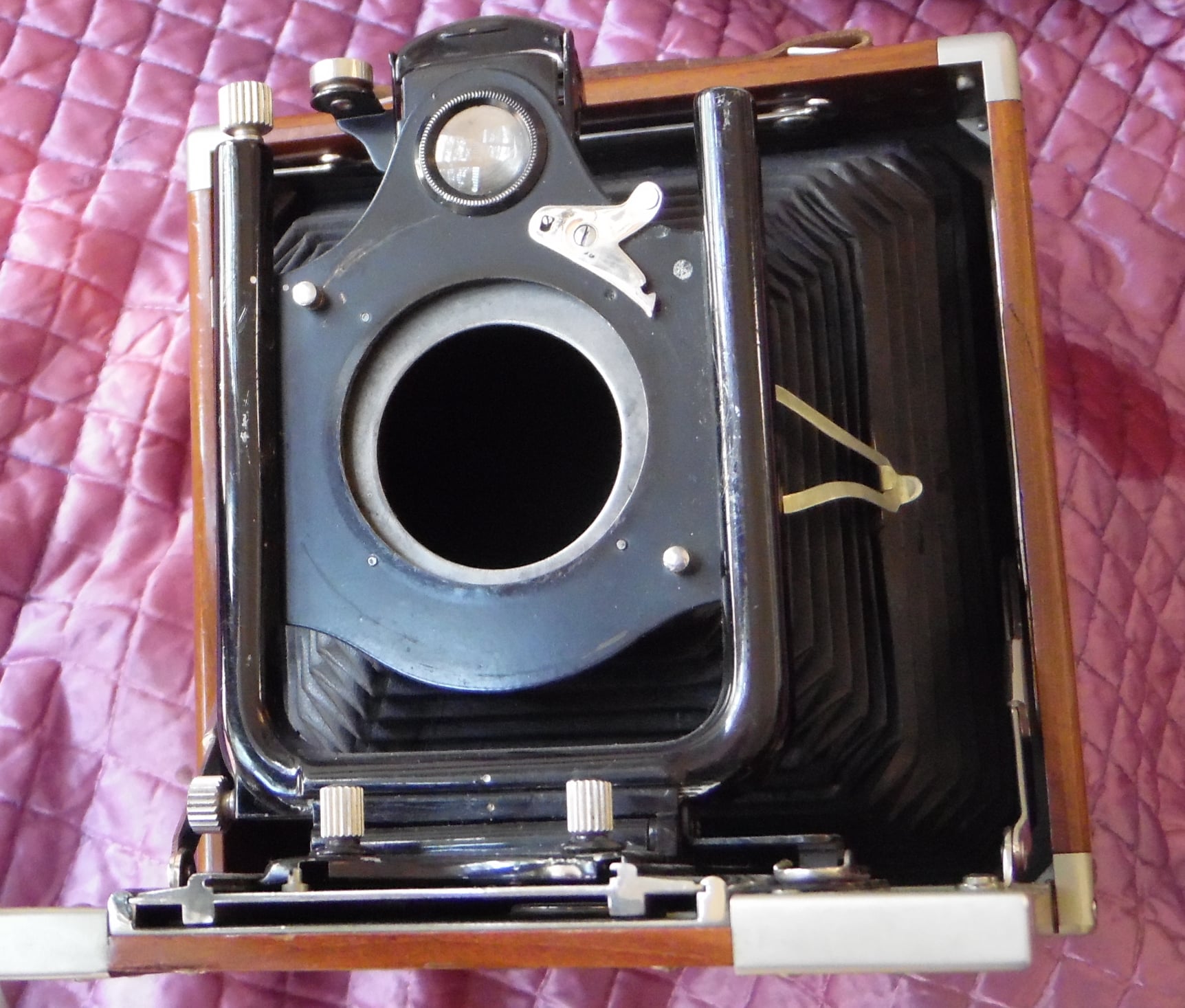 Ica Ideal 225 large format camera with Zeiss Jena Tessar lens